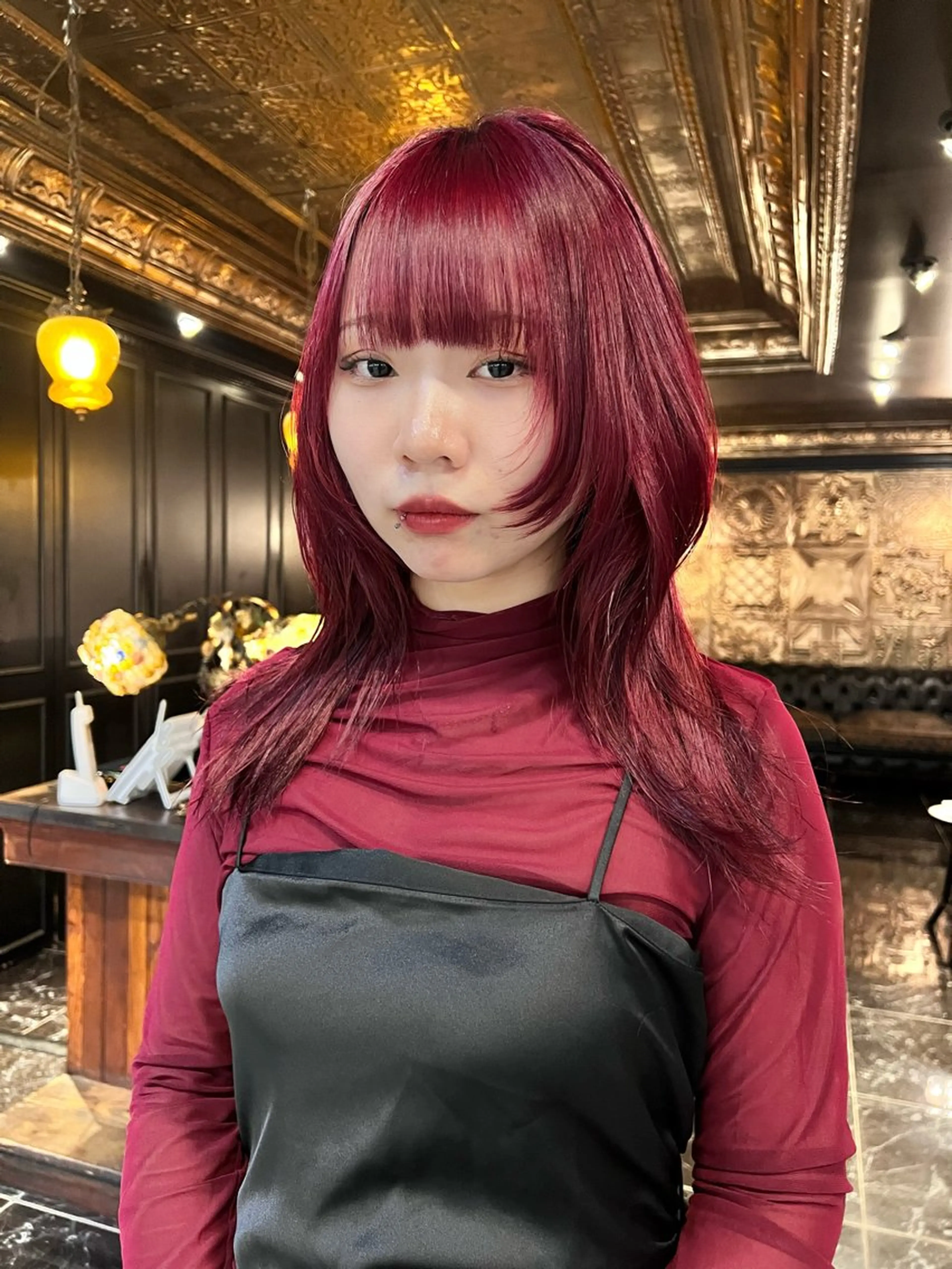 セミロング カラー haco＋所属・圧倒的デザイン力 店長🎨RENAのヘアスタイル