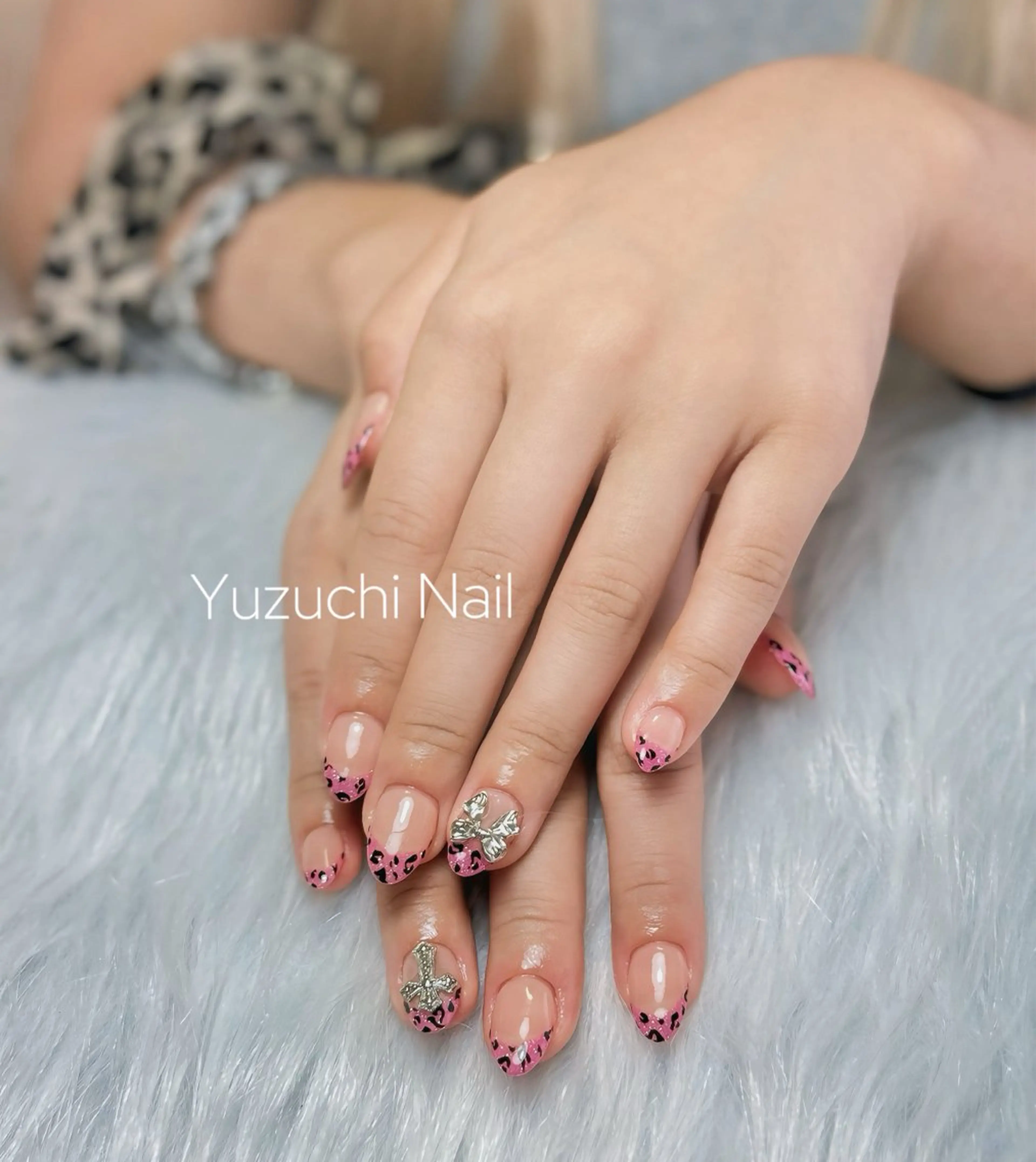 ネイル フットネイル 夏ネイル ワンホンネイル ハンドネイル ハンドケア Yuzuchi Nailのネイルデザイン