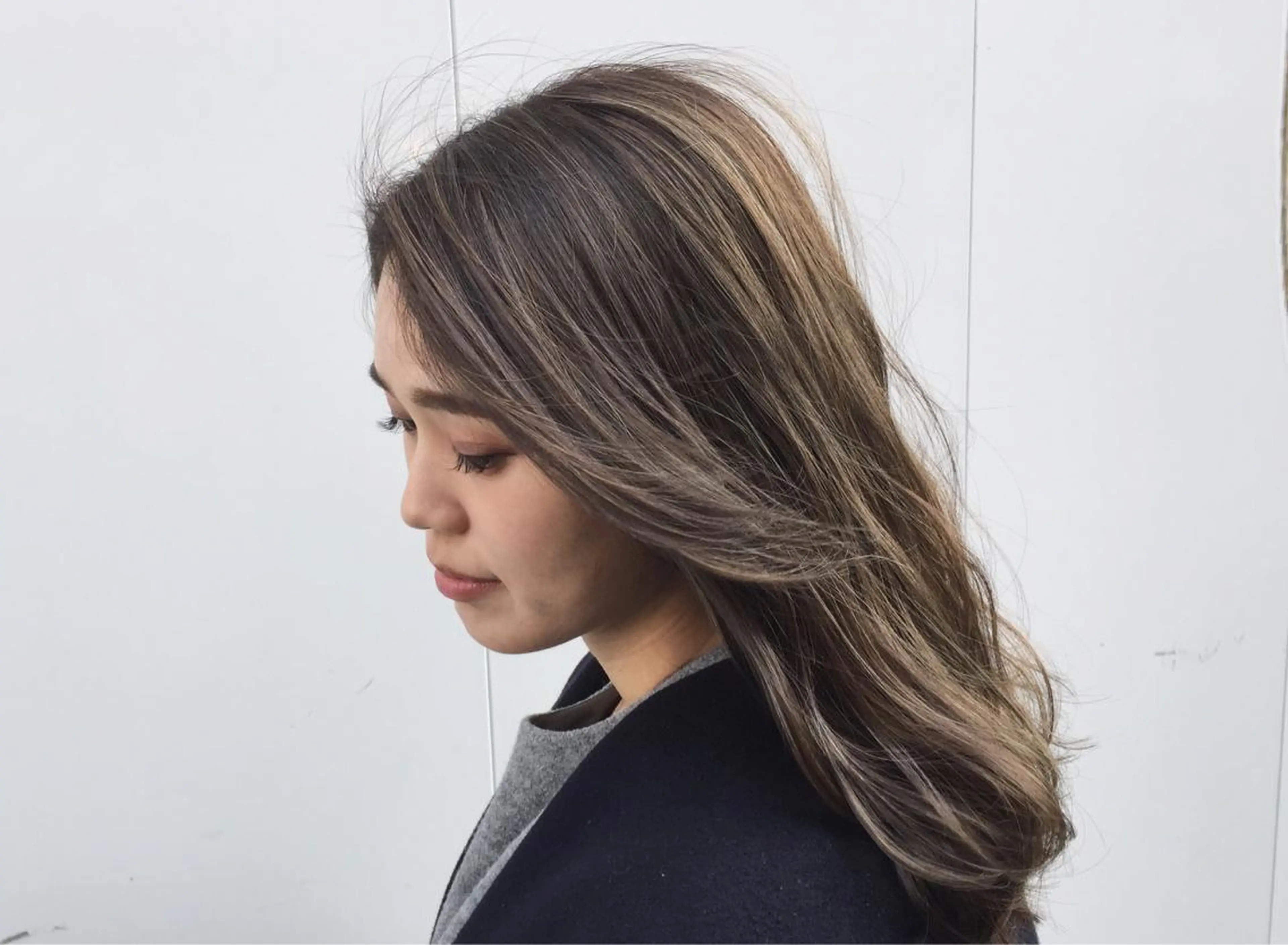 セミロング 🌈髪質改善カラーの 🌈坂本侑樹のヘアスタイル