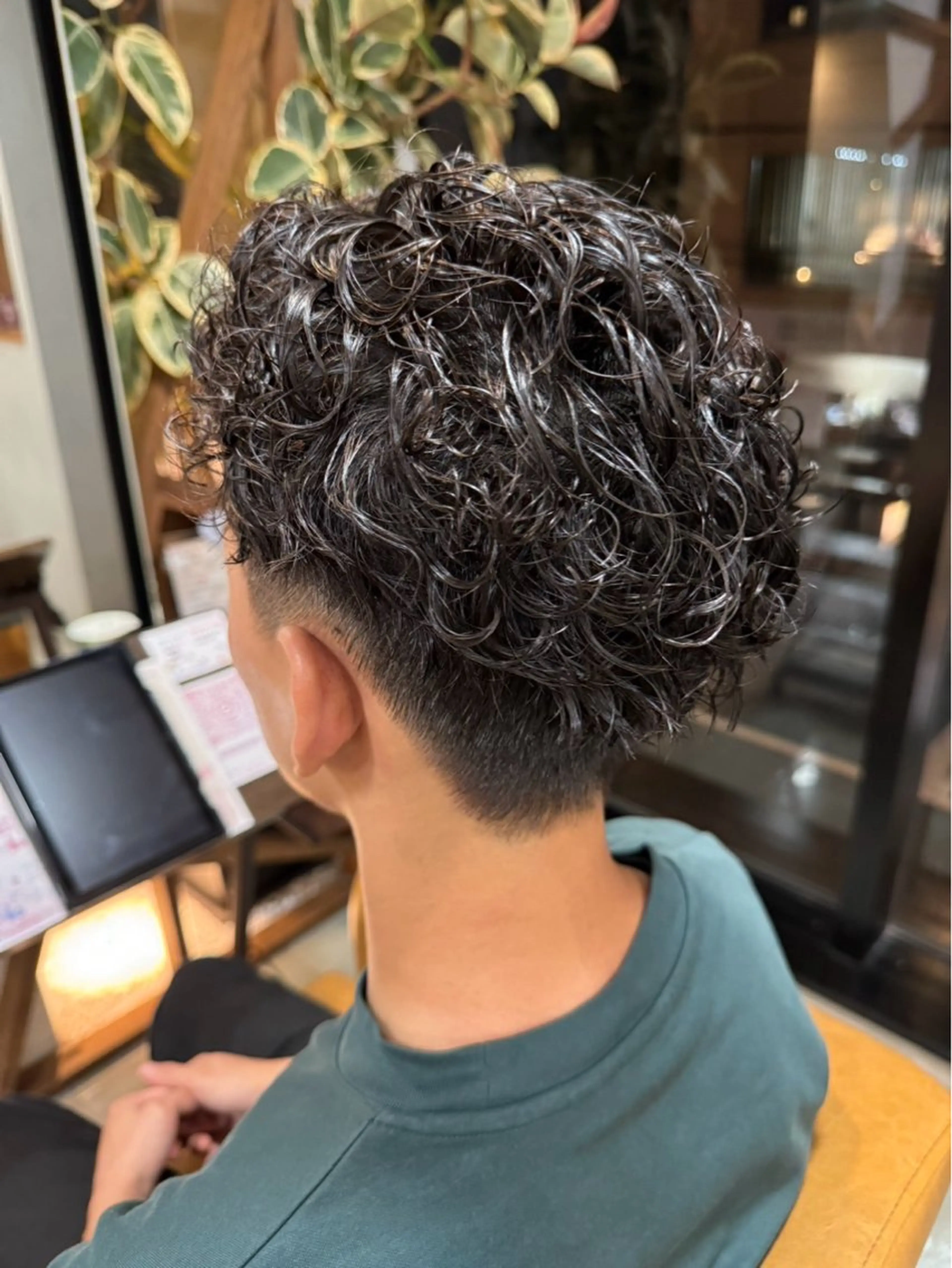 パーマ 渡邉 秀輔のヘアスタイル