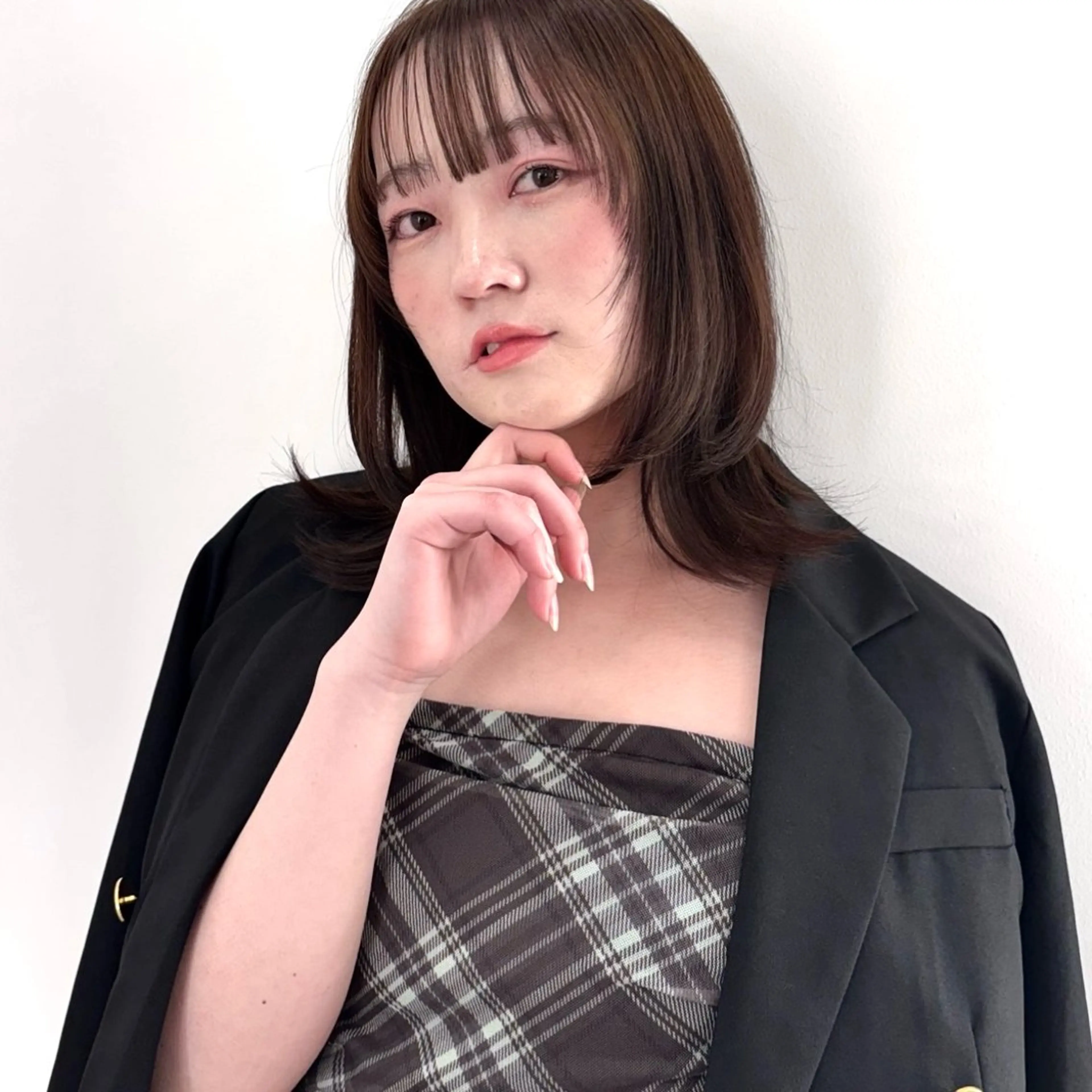 ミディアム レイヤーカット カット KEYMAN HARUKAのマツエク・マツパデザイン