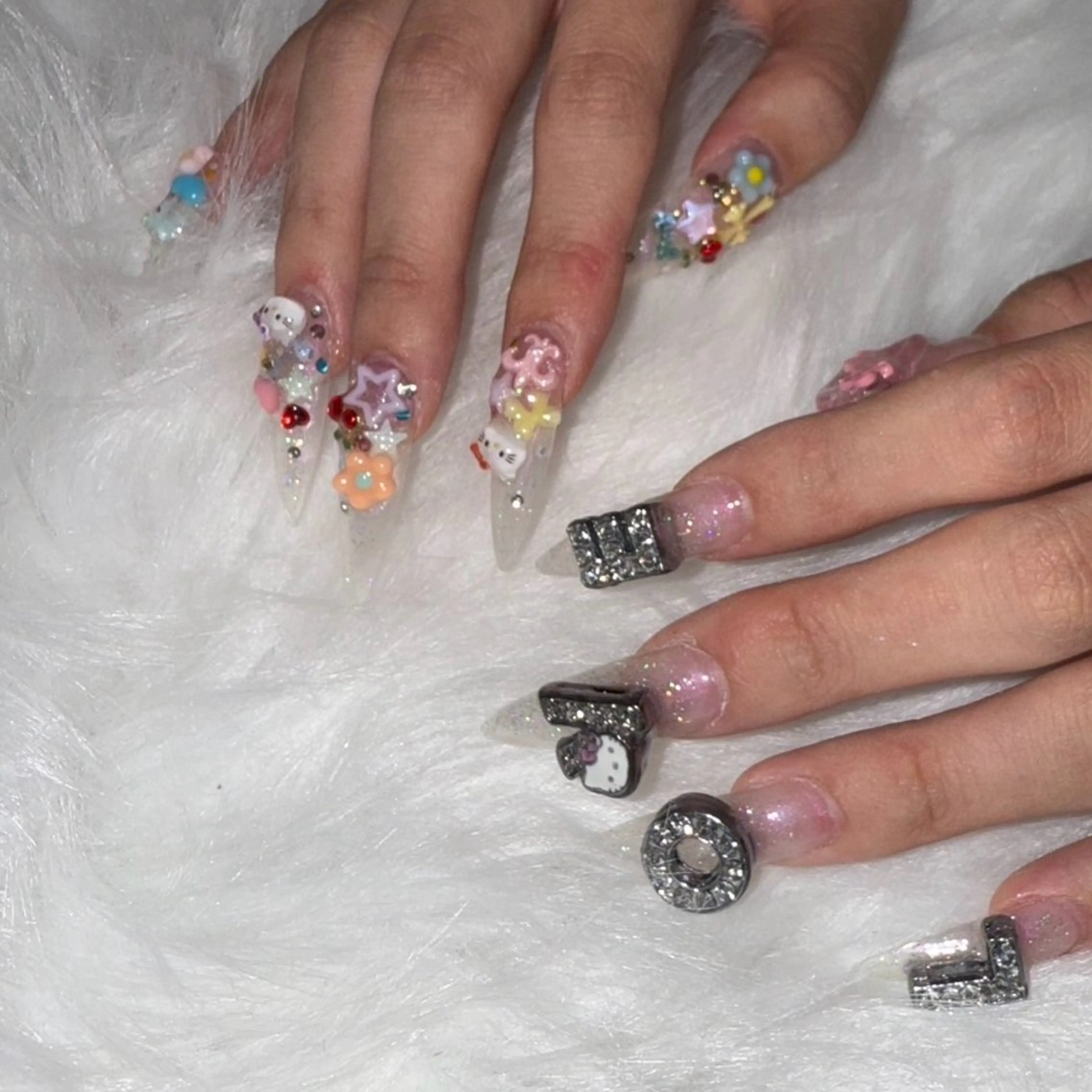 ネイル MODA MANAMIᵕ̈のネイルデザイン