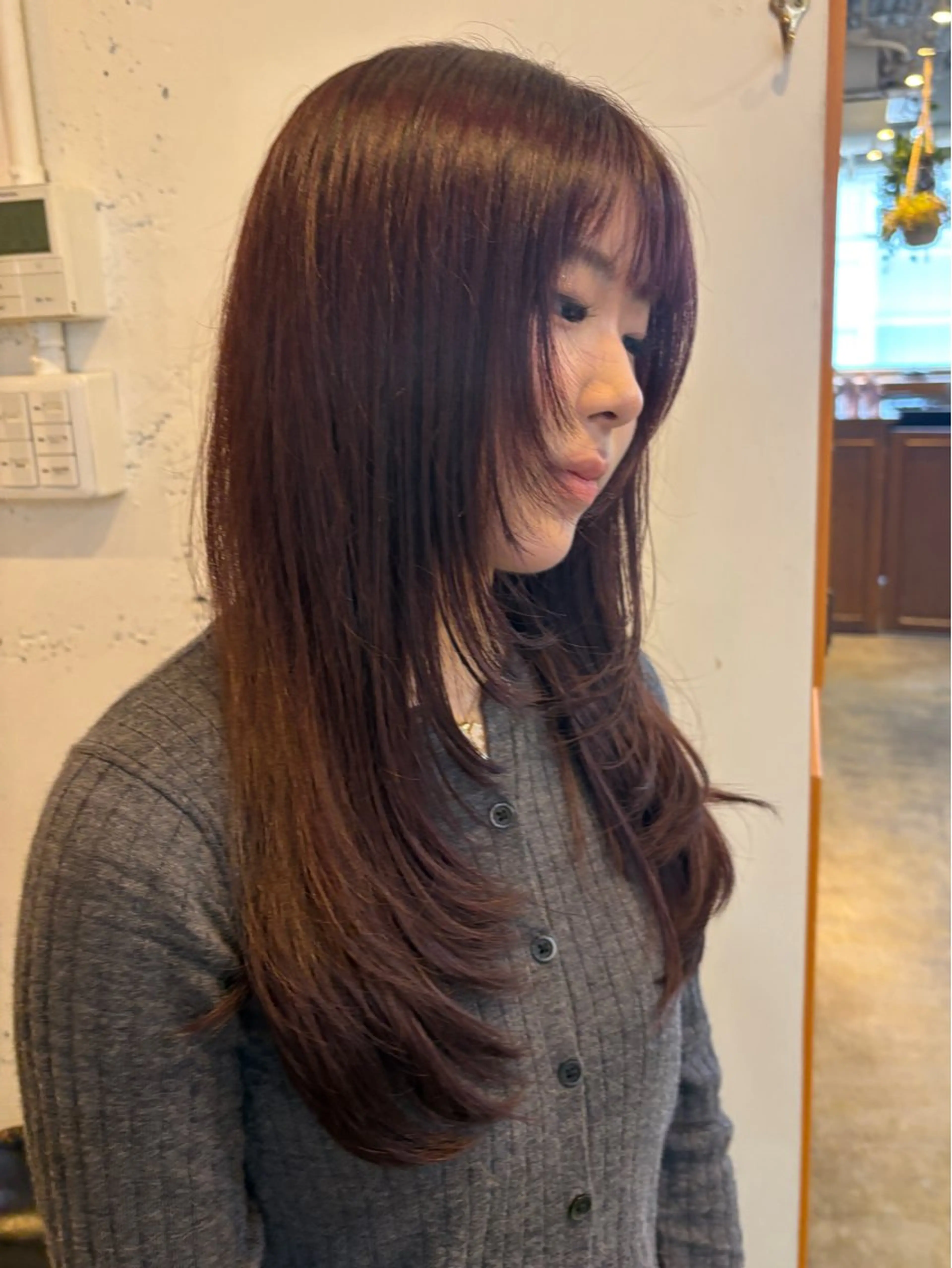 ロング カラー カット ヘアカラー トリートメント RIN／韓国ヘア レイヤーカットのヘアスタイル