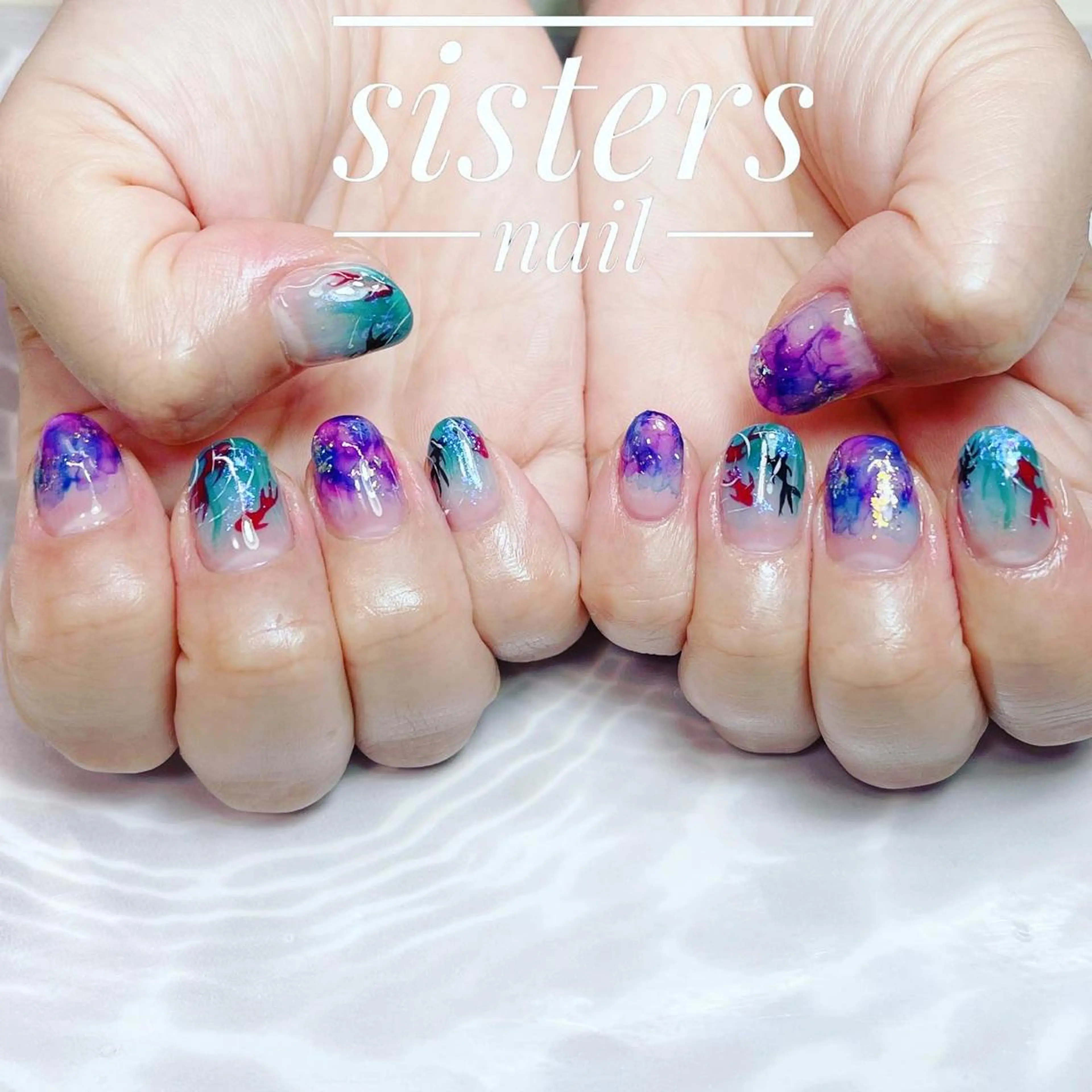 ネイル アートネイル ブルー ニュアンスネイル 夏ネイル sisters nail.fのネイルデザイン