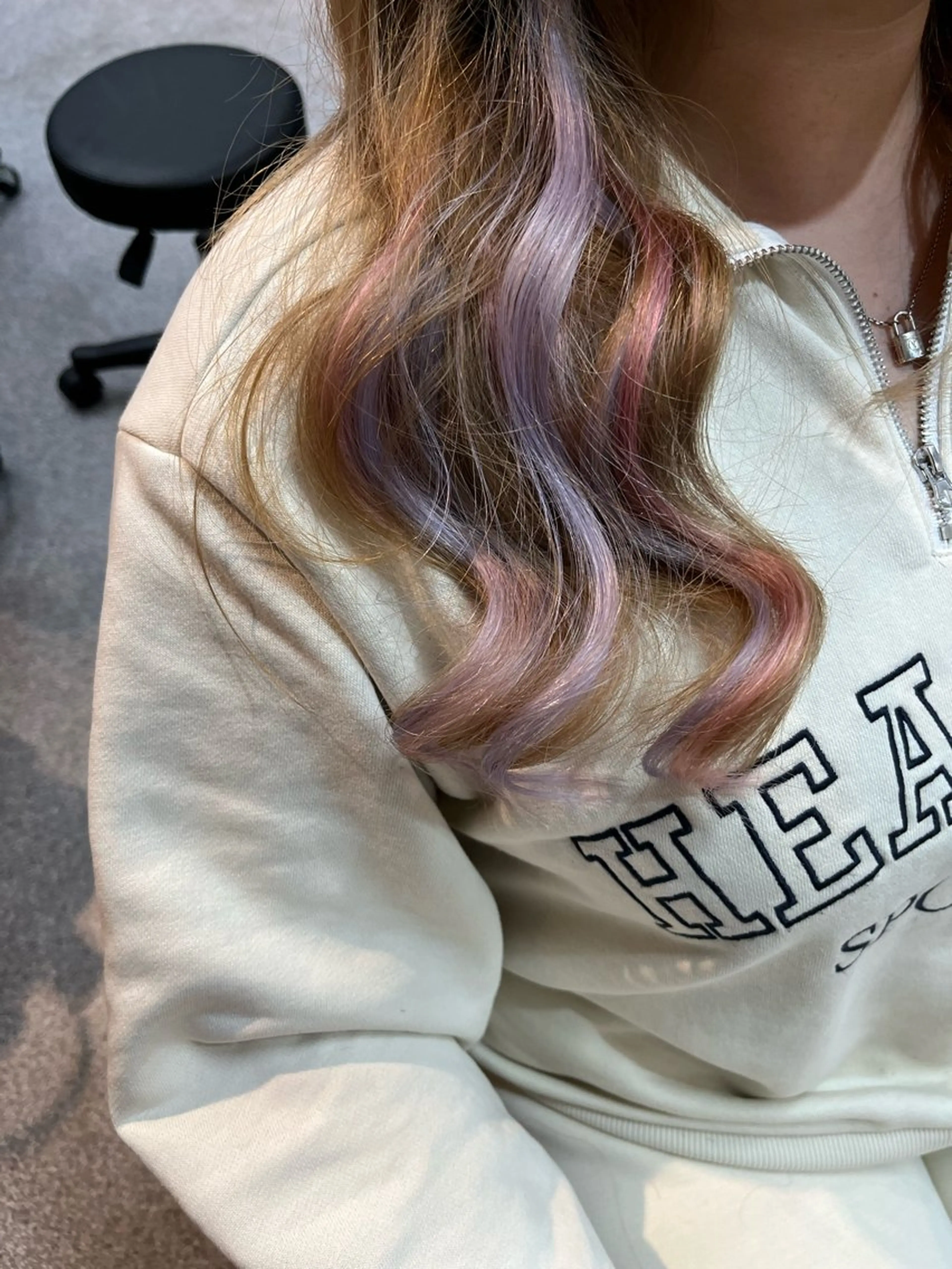 セミロング エクステ 濱川響太レディース カットモデルのヘアスタイル