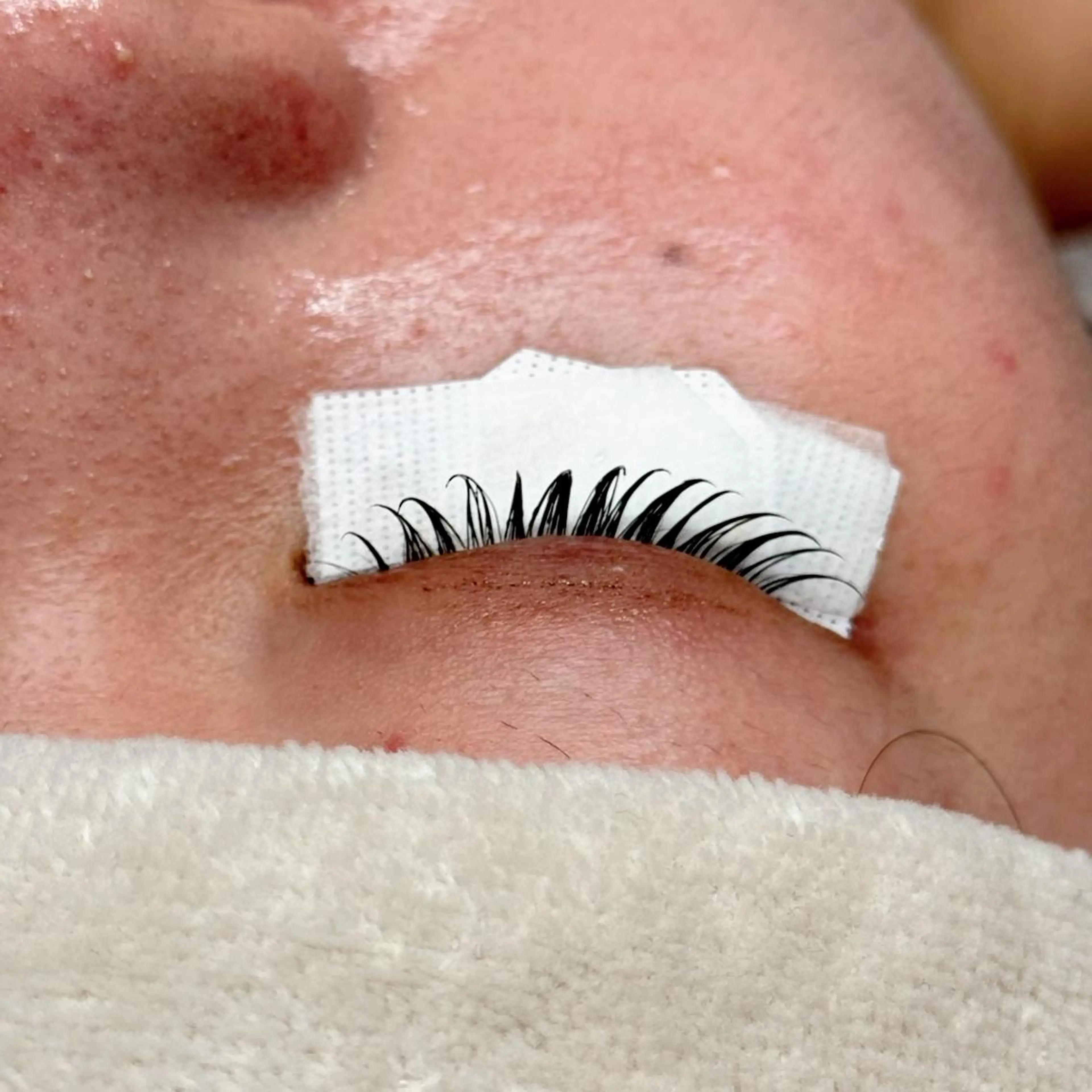 マツエク・マツパ 21時まで営業/金山 眉毛/脱毛/まつぱのマツエク・マツパデザイン