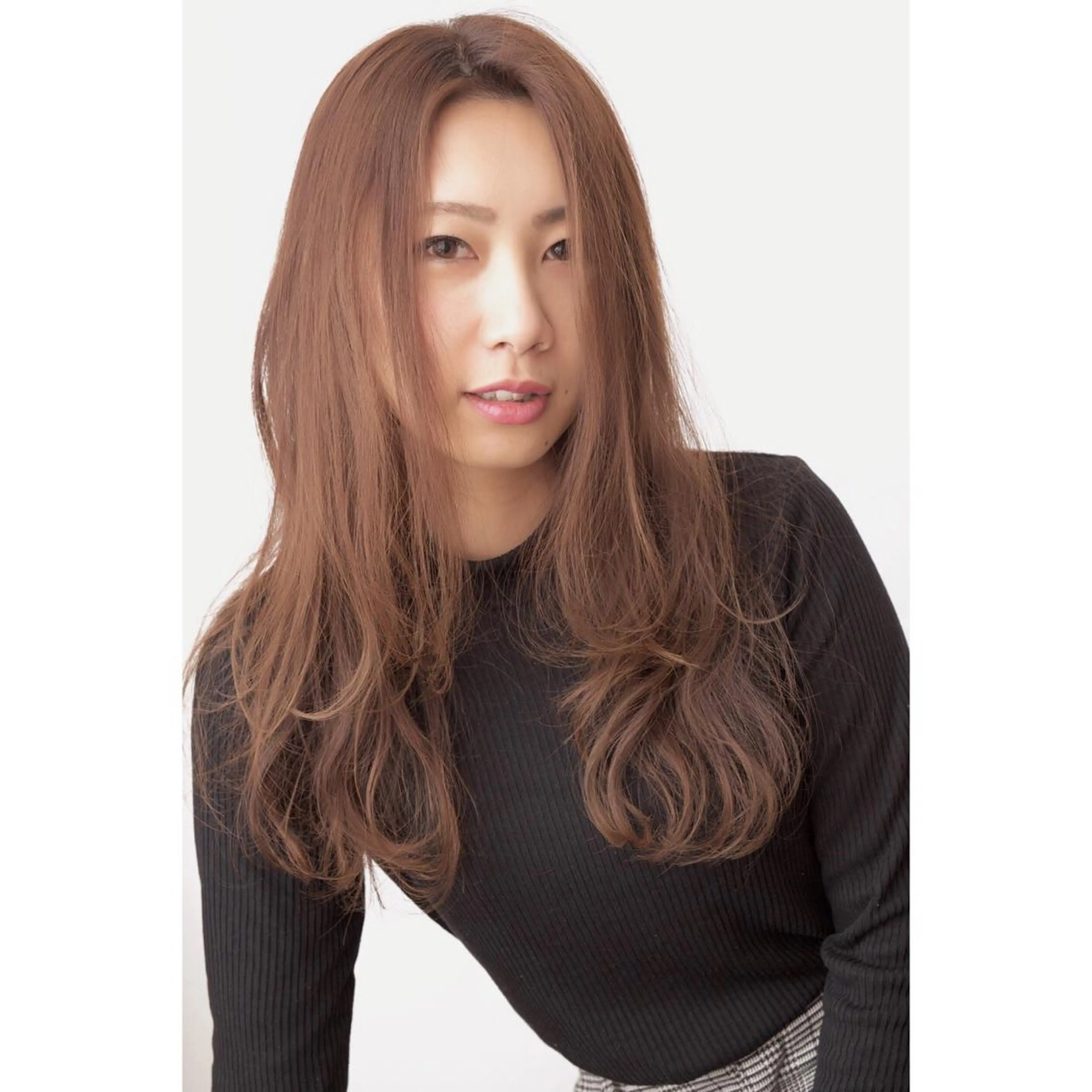 ロング カラー イルミナカラー fio マナミのヘアスタイル
