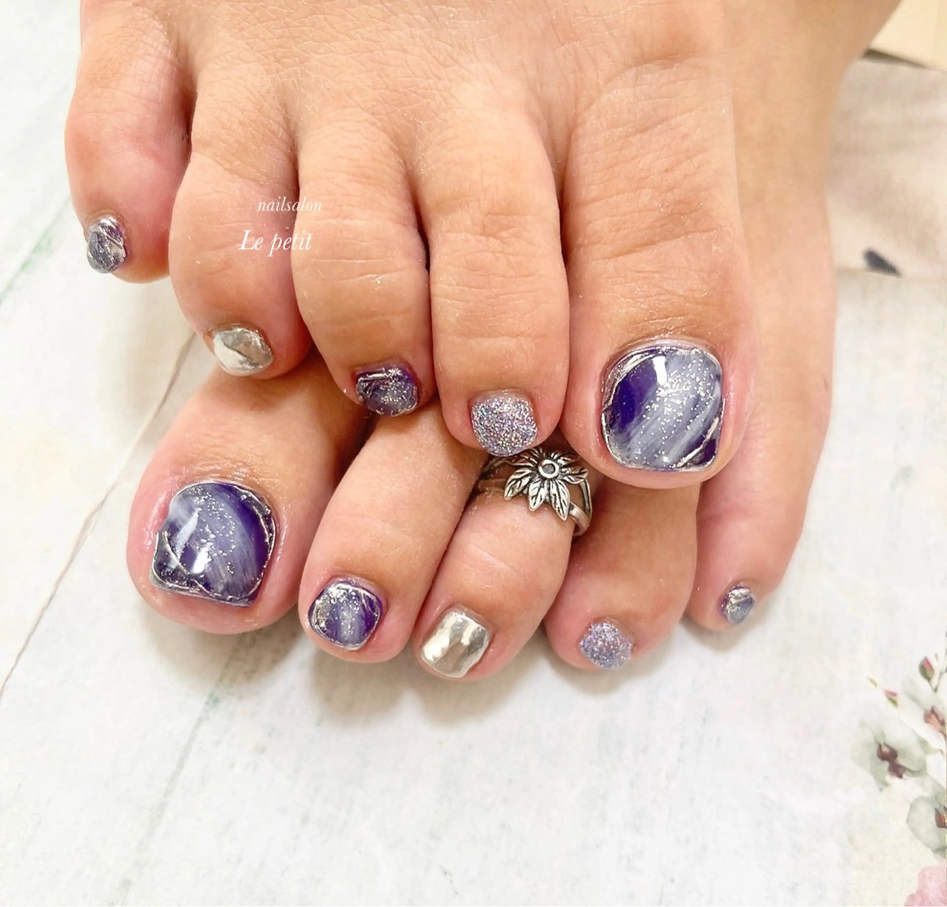 ネイル 石野 広佳のネイルデザイン