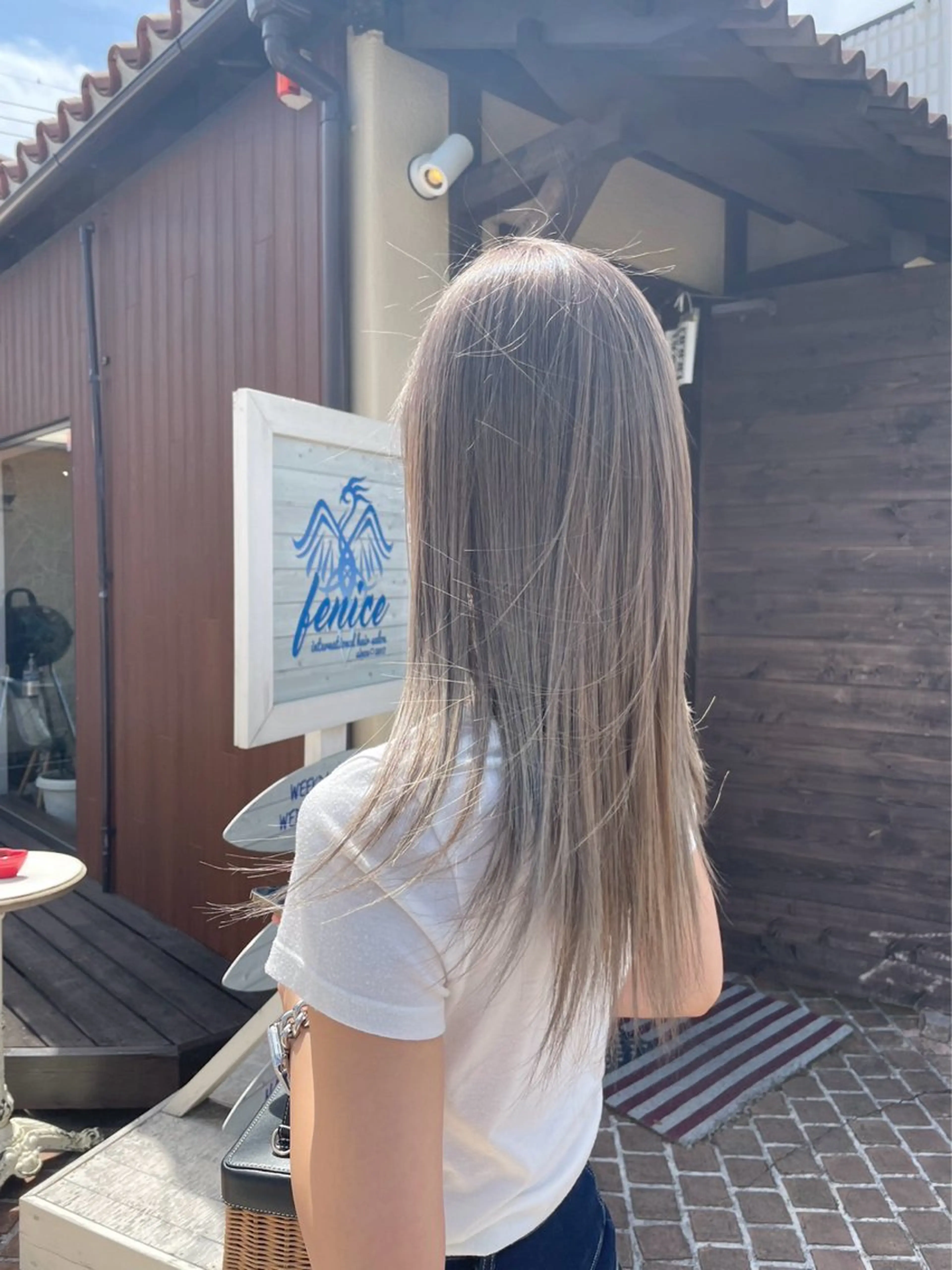 原色•派手髪ok🧡ブリーチオンカラー(ケアブリーチ使用)の写真