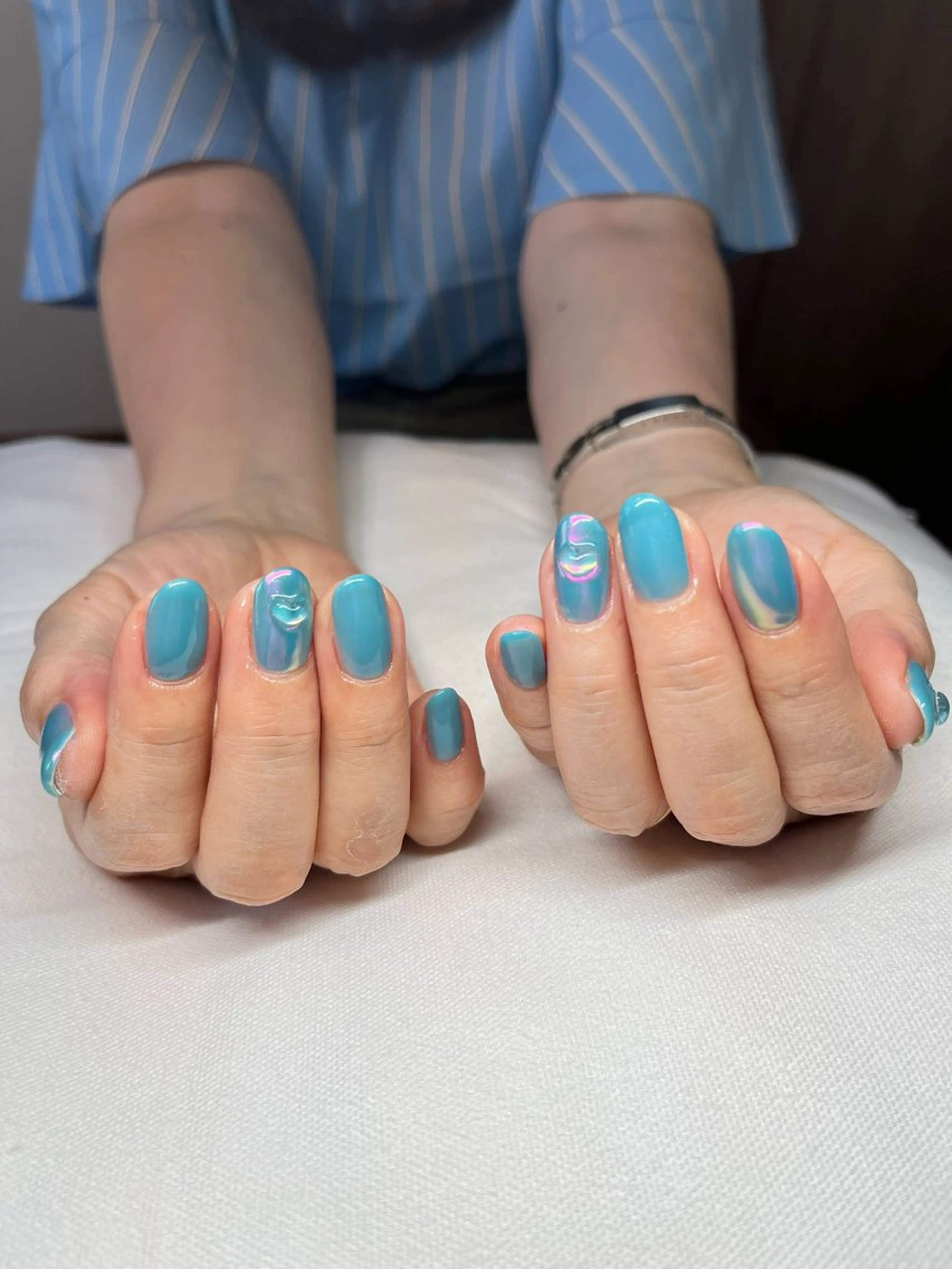 ネイル ブルー ハート 韓国ネイル ミラーネイル ワンカラーネイル miel nailのネイルデザイン