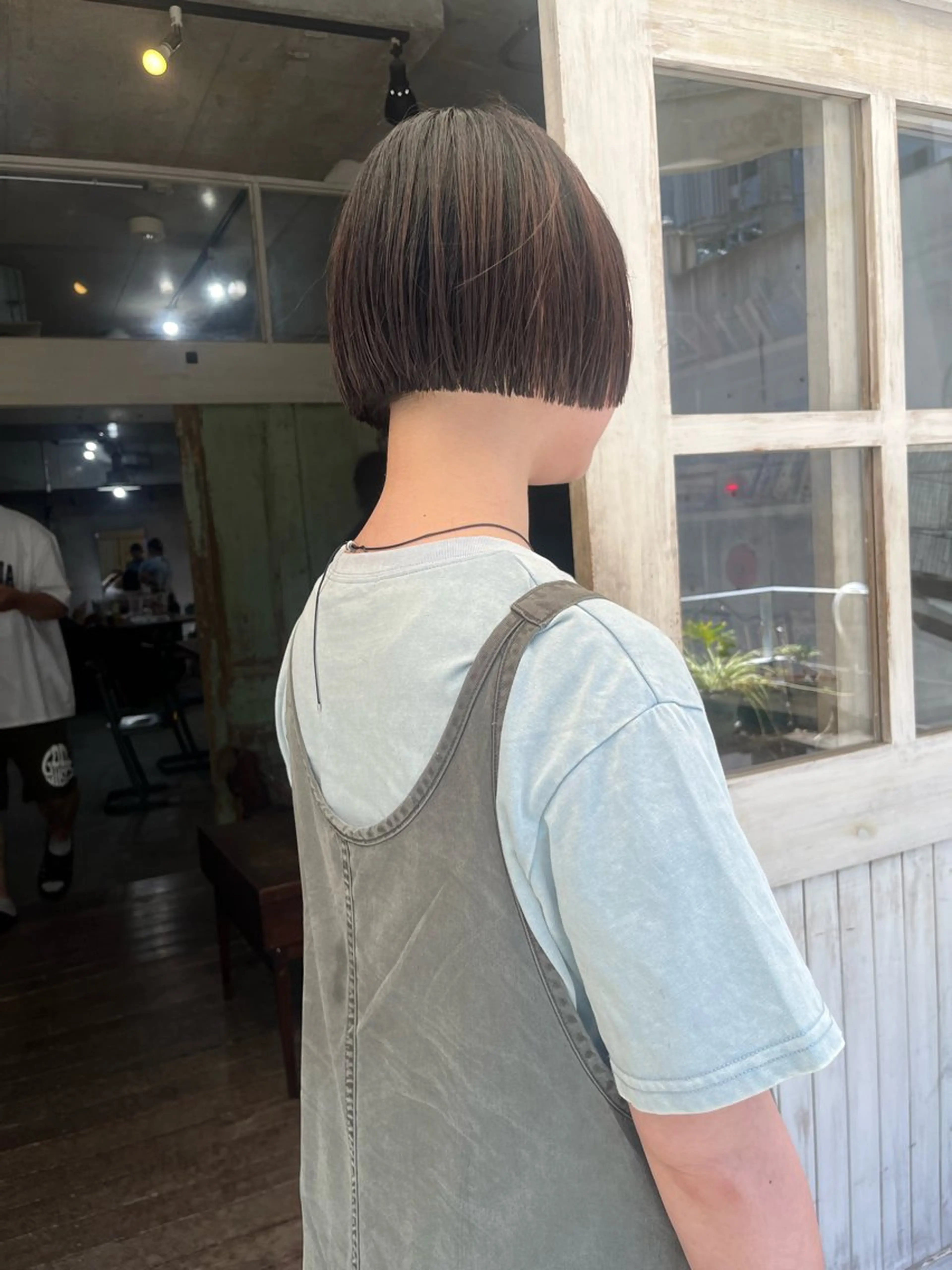 ショート カット ヘアカラー トリートメント ハイトーン/顔まわり レイヤー/YUKAのヘアスタイル