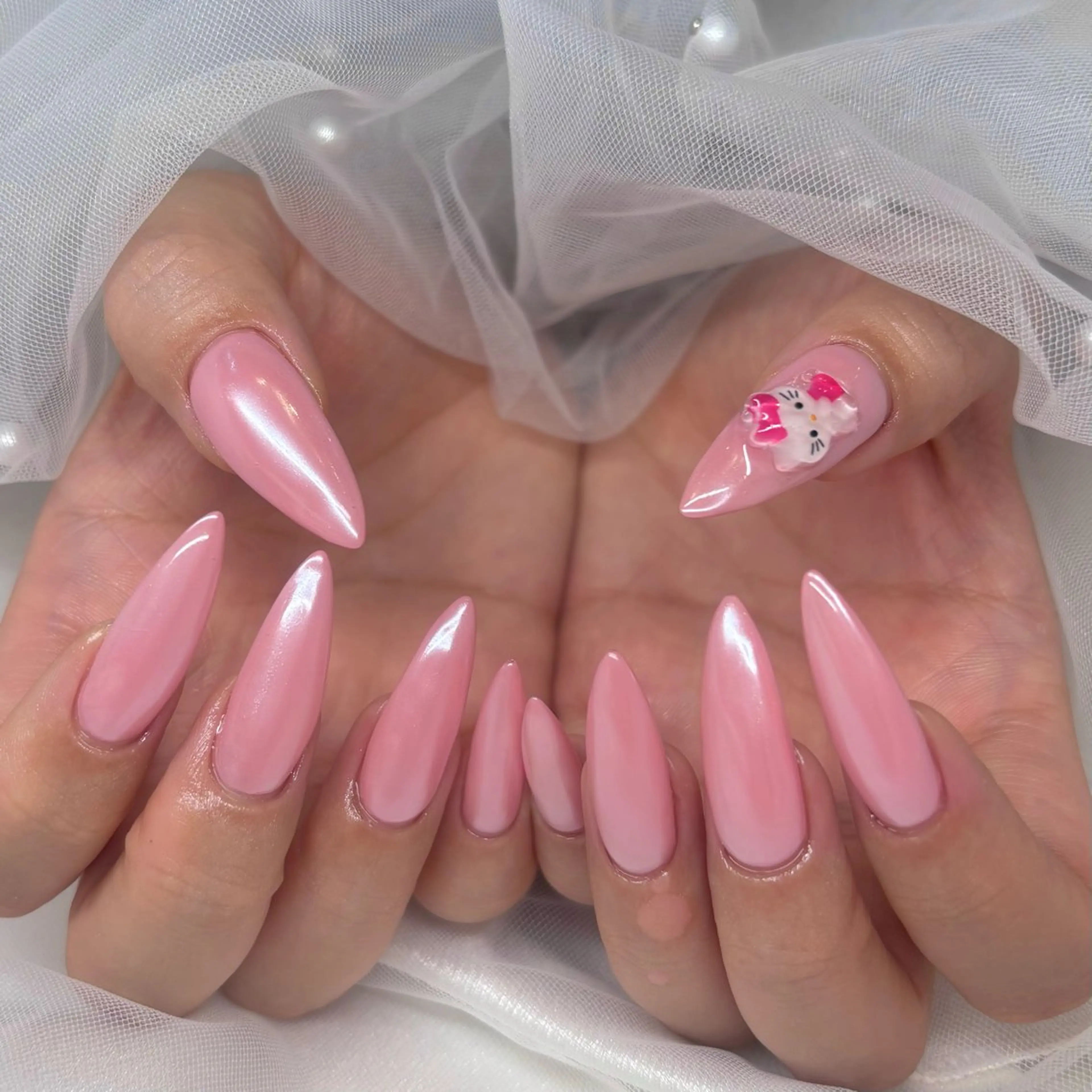 ネイル ハンドネイル ハンドケア . 未來のネイルデザイン