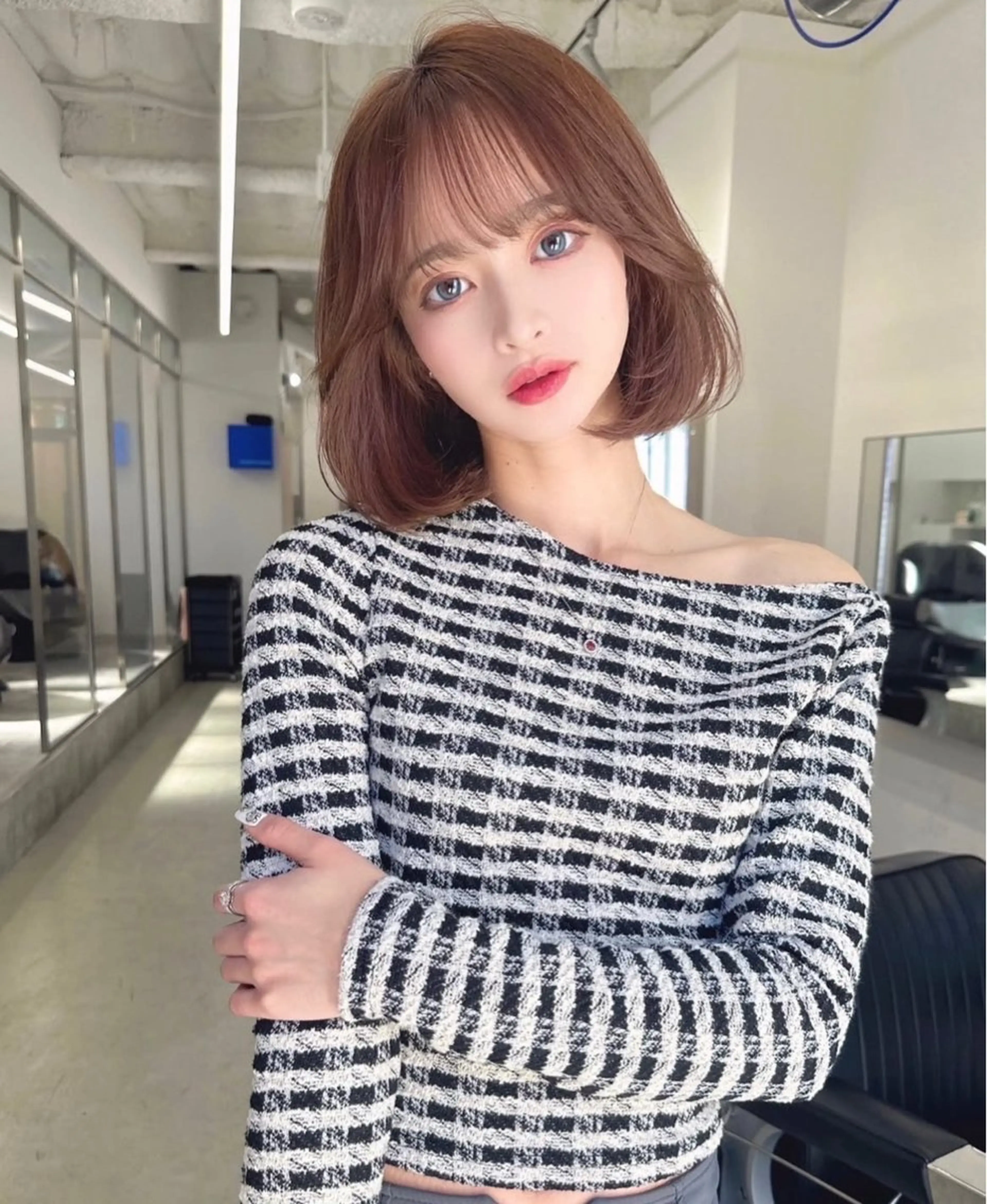 ショート ボブ ハイライト 髪質改善 ショートヘア Lond Lūna所属・みく/韓国風艶カラー /透明感カラーのヘアスタイル