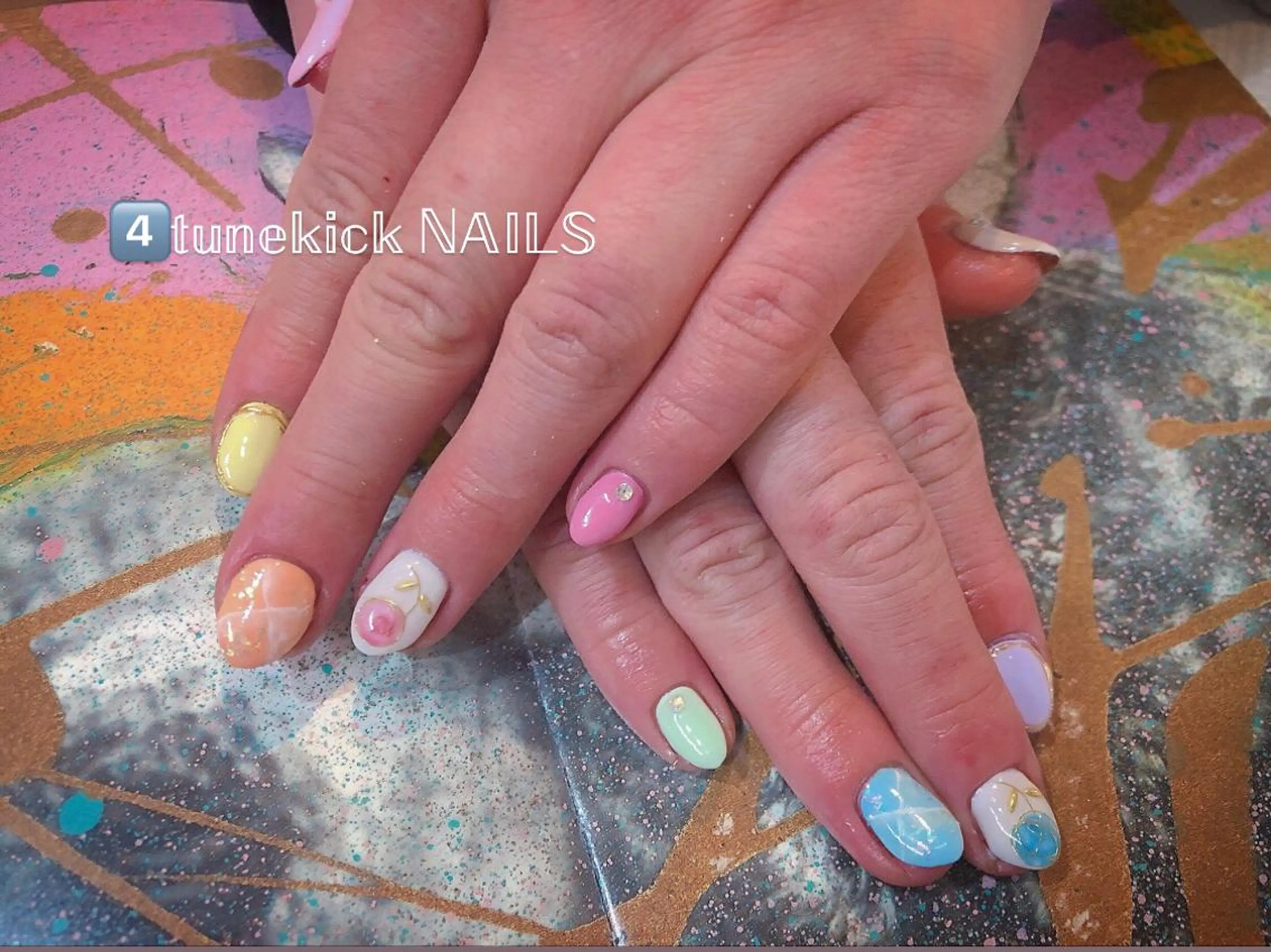 ネイル アートネイル パステルネイル 4tunekick NAILS(フォーチュンキックネイルズ)所属・光森 淳子のネイルデザイン