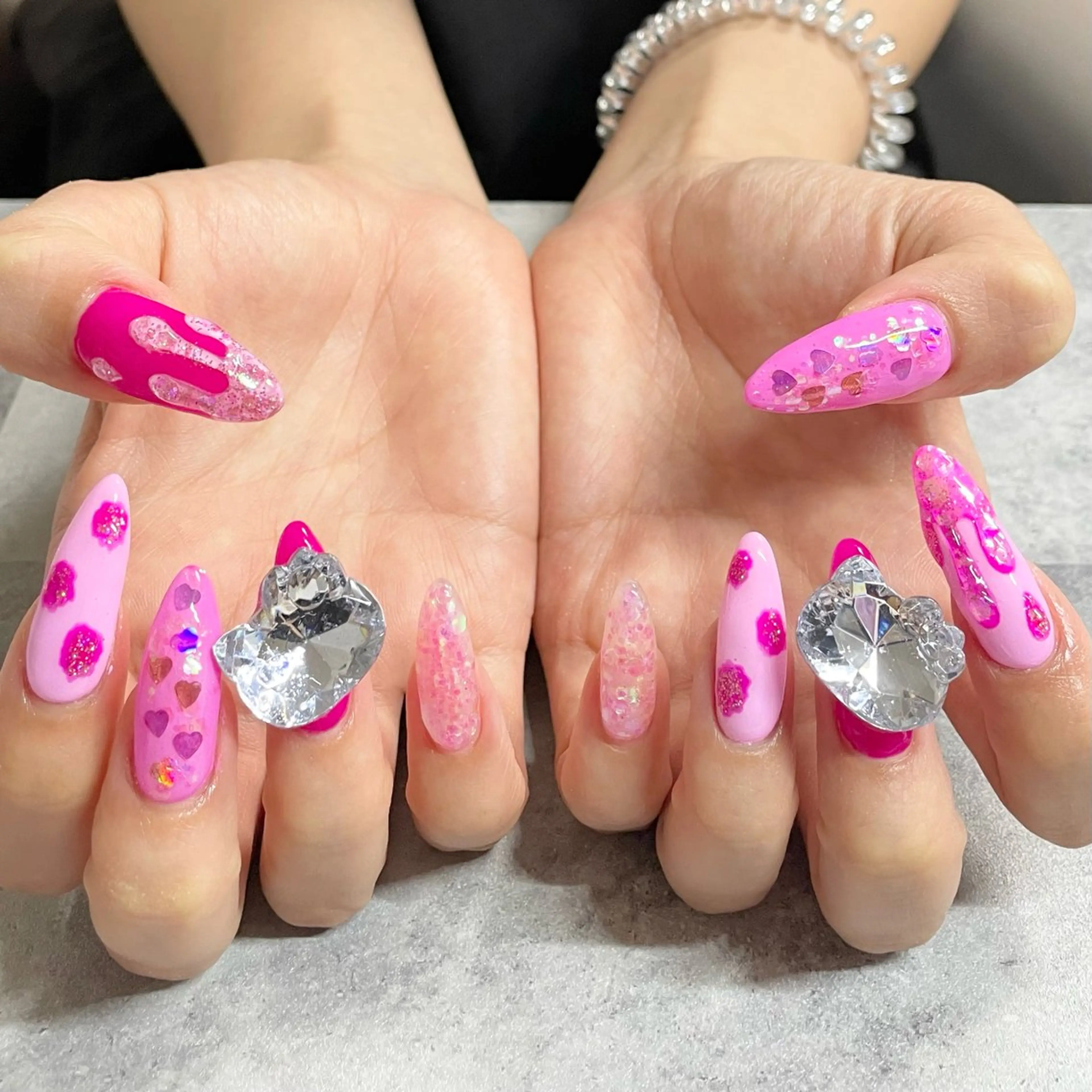 ネイル FELICE ﾌｪﾘｰﾁｪのネイルデザイン