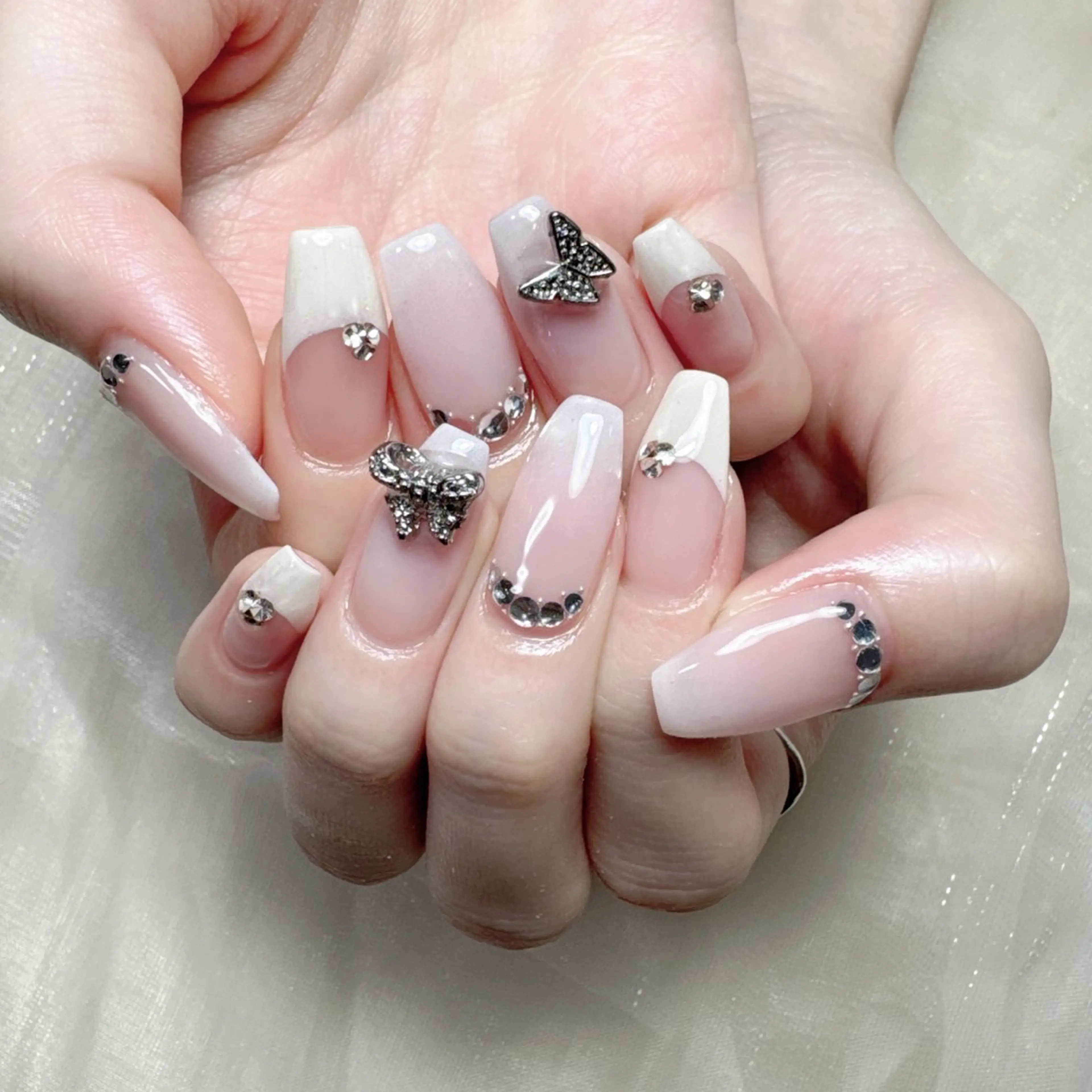 ネイル L.Nail所属・L.nail 【エル.ネイル】のネイルデザイン