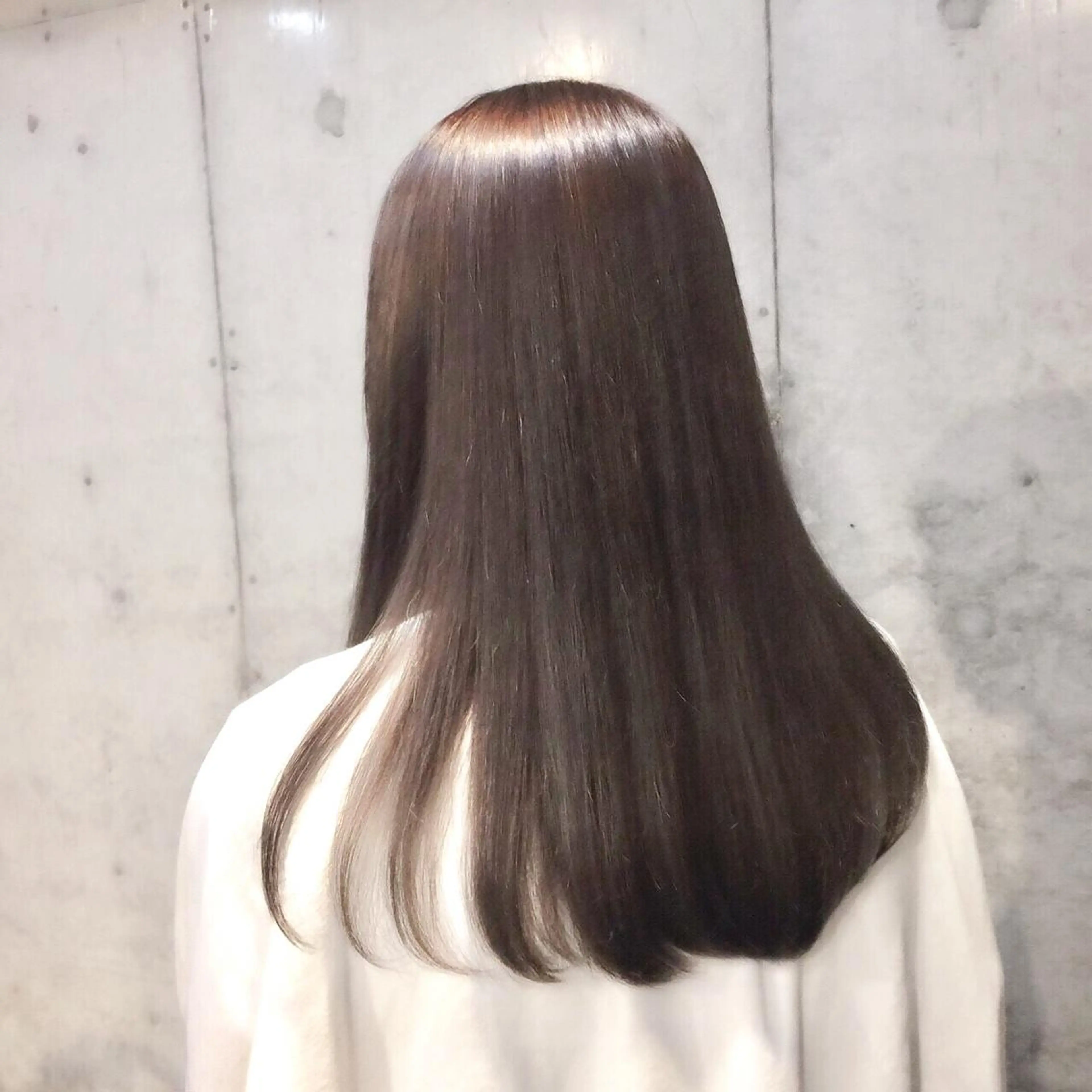 ロング カラー パーマ ヘアアレンジ アッシュ ベージュカラー ストレートパーマ トリートメント 野口 秀人 🦋髪質改善🫧のヘアスタイル