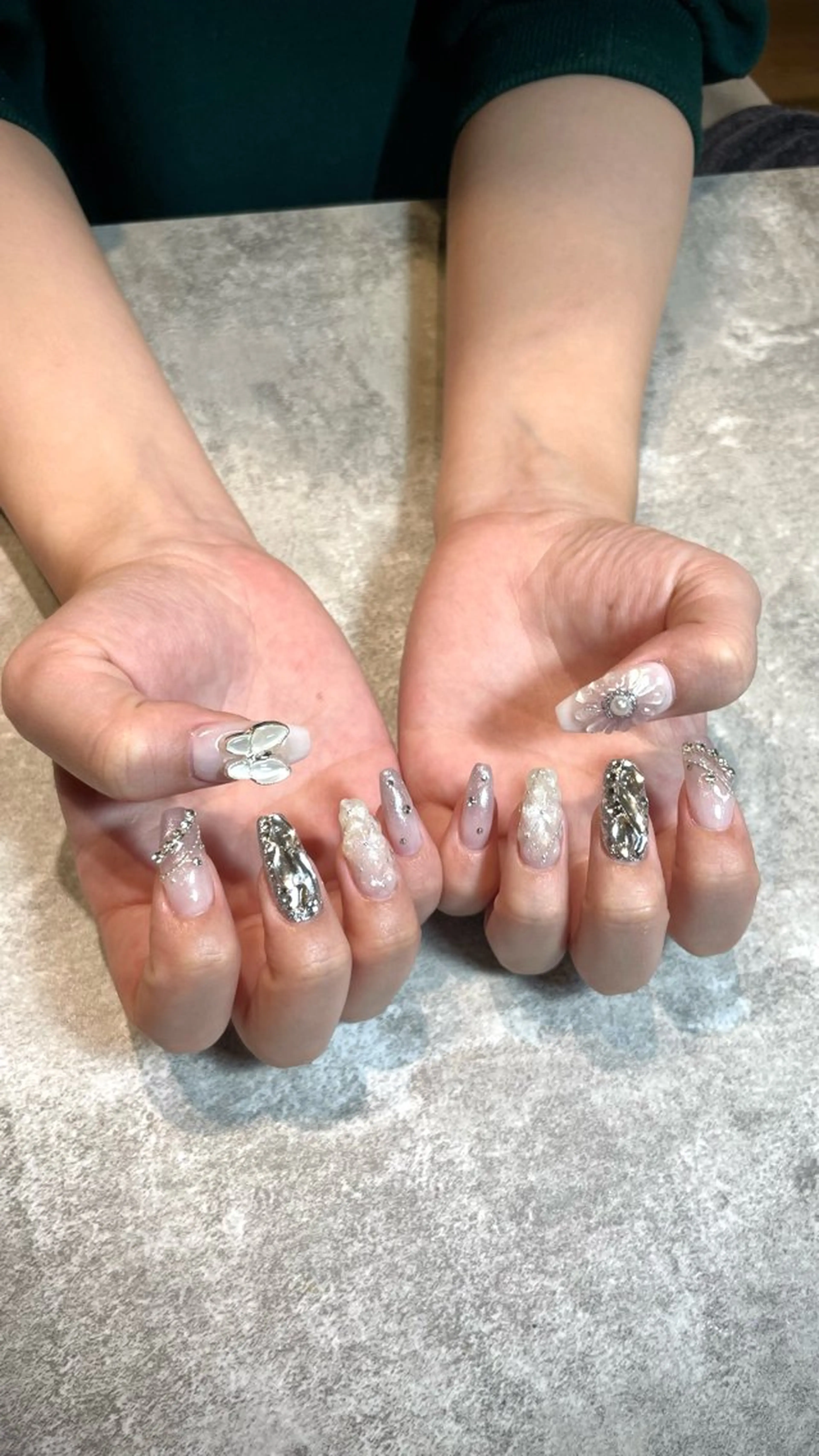 ネイル ハンドネイル Nail MOANAのネイルデザイン