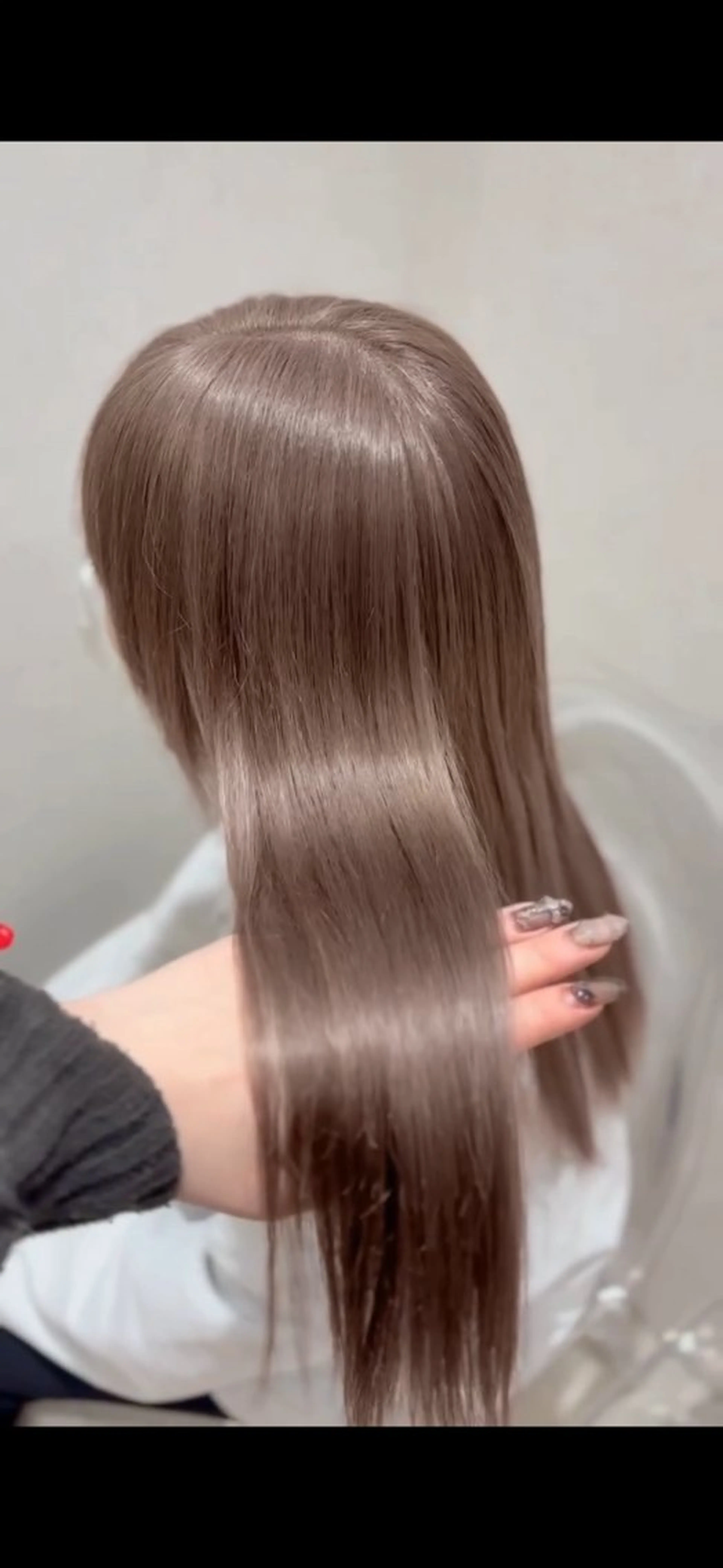 カラー VEGA所属・VEGA日並 樹里のヘアスタイル