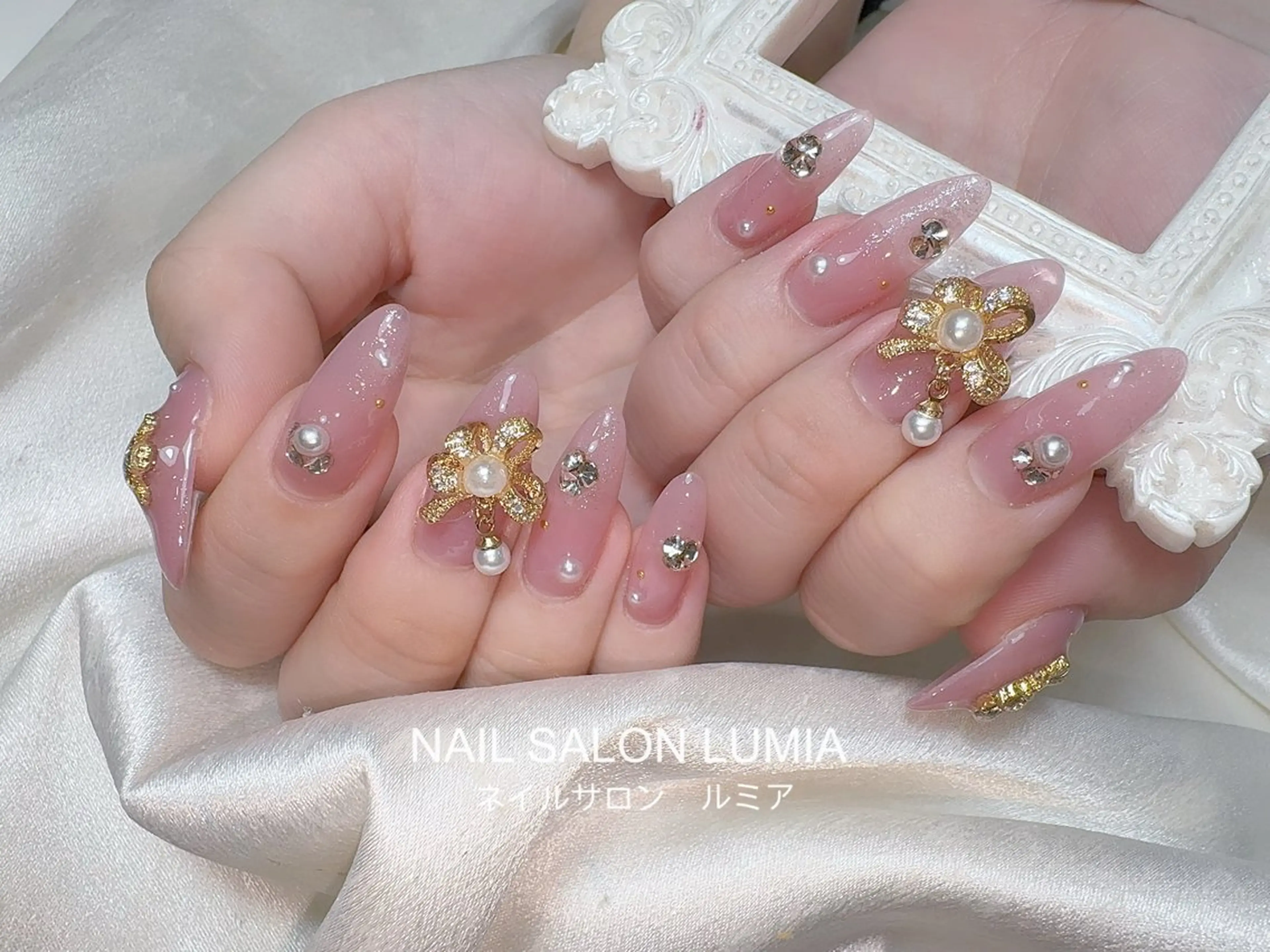 ネイル ハンドネイル ネイルサロン ルミア Lumia 店長のネイルデザイン