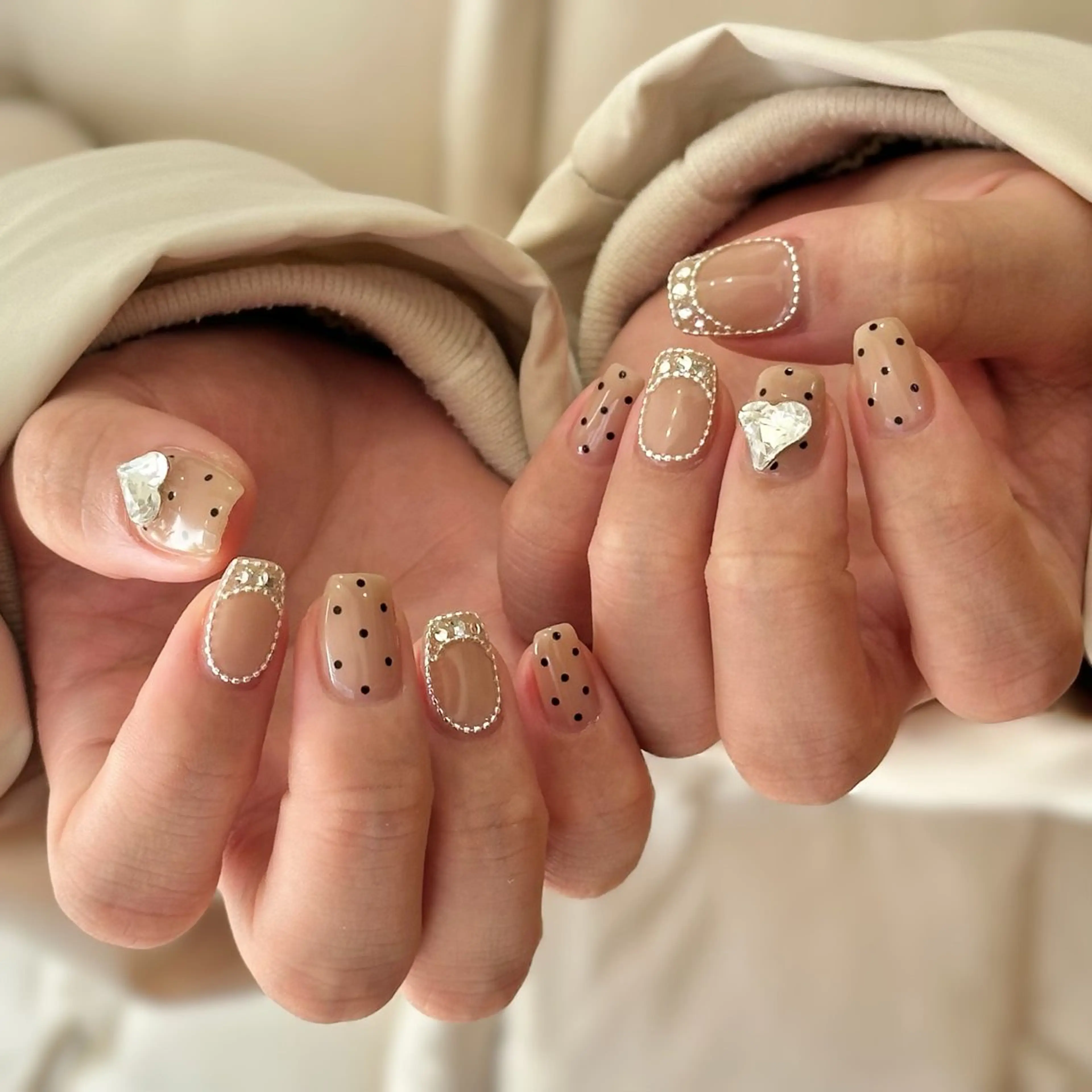 ネイル ハンドネイル reika .のネイルデザイン