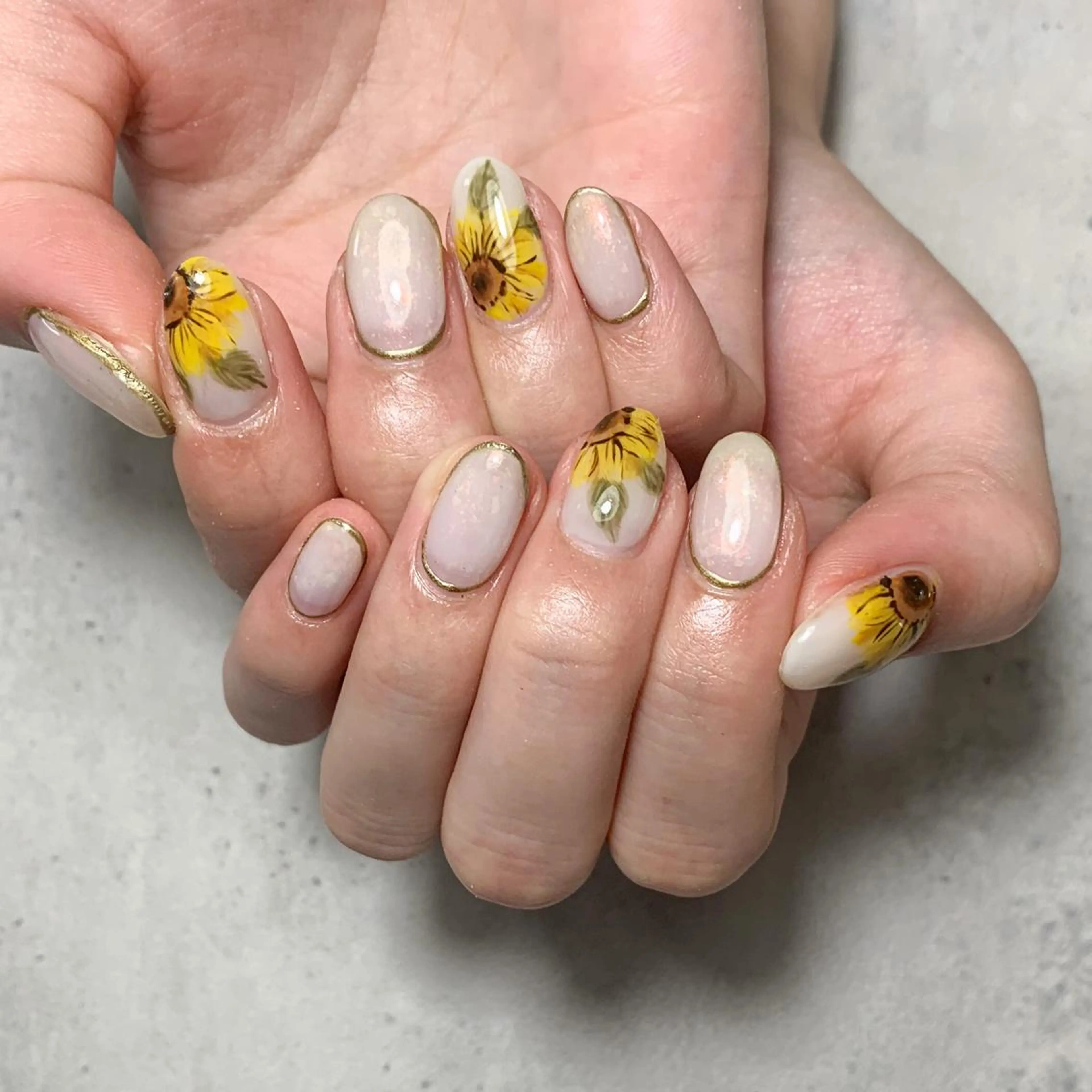 ネイル atelier FIORITURA所属・FIORITURA aiのネイルデザイン