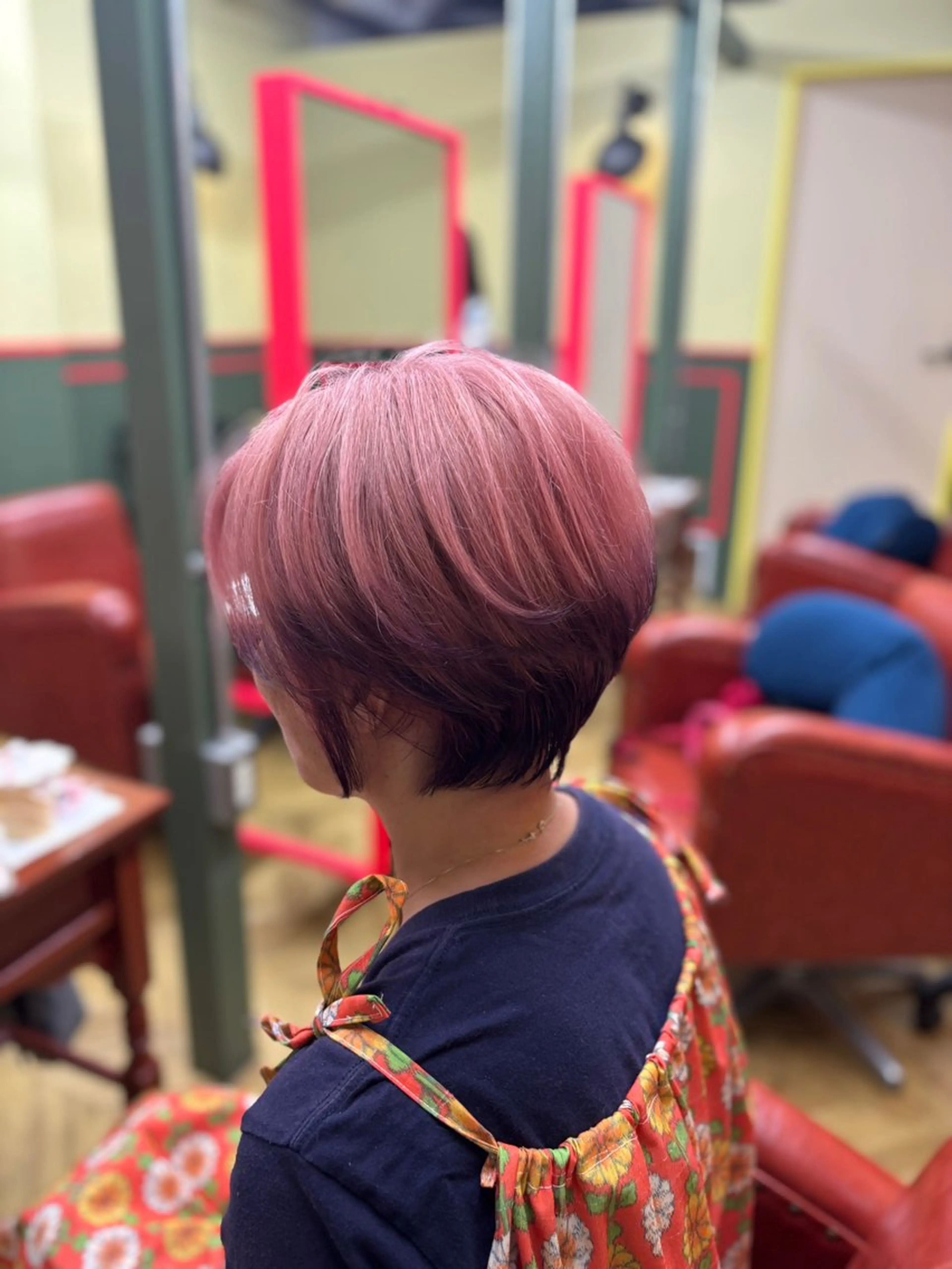 ショート カラー デザインカラー ピンクカラー バイオレットカラー ヘアカラー cure 船橋店所属・メンズヘア/艶カラー /ブリーチ/魁人のヘアスタイル