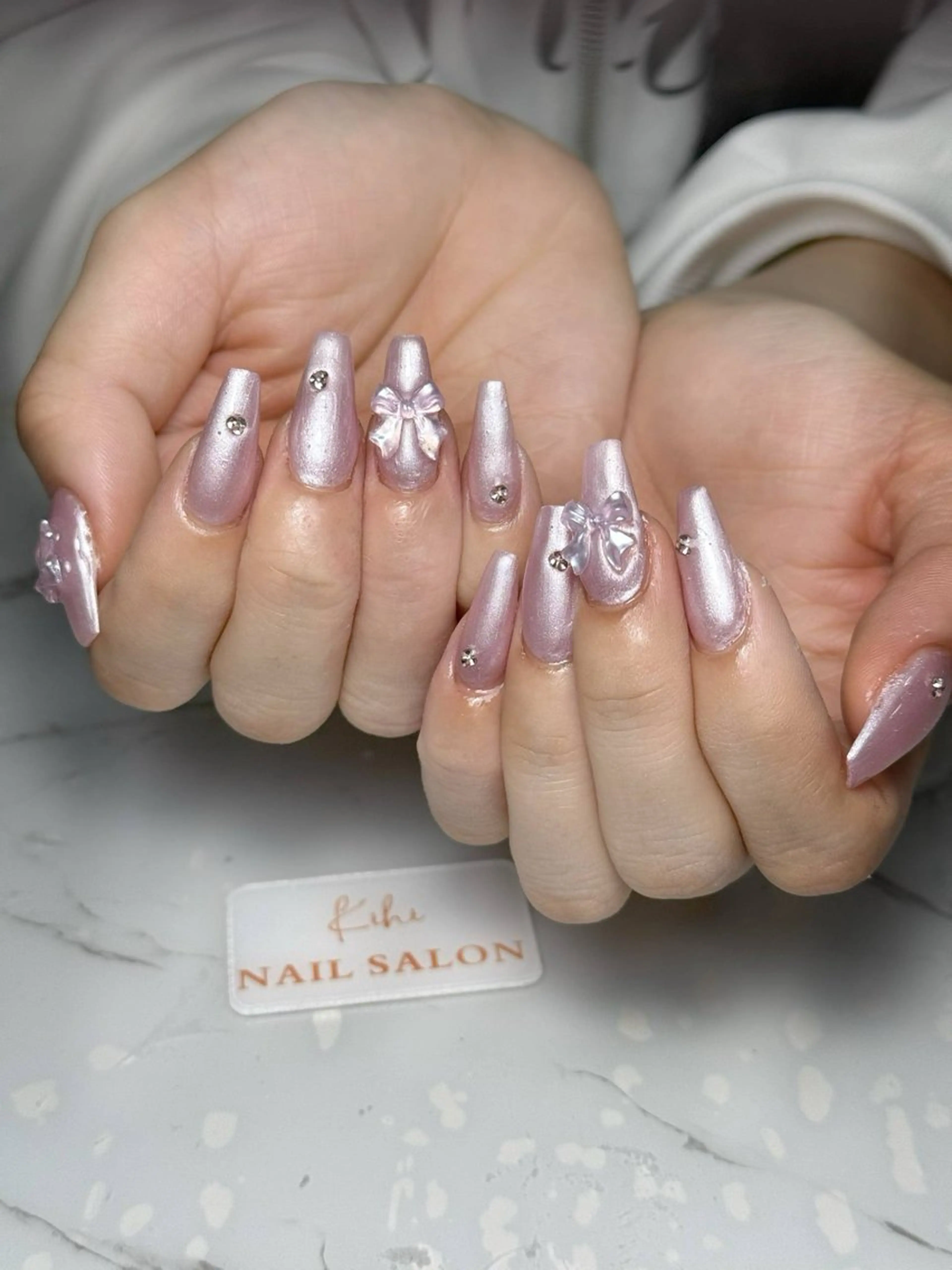 ネイル アートネイル フレンチネイル ジェルネイル グラデーション 韓国ネイル ハンドネイル 💕鈴木ユリ パラジェル/オフ無料のネイルデザイン