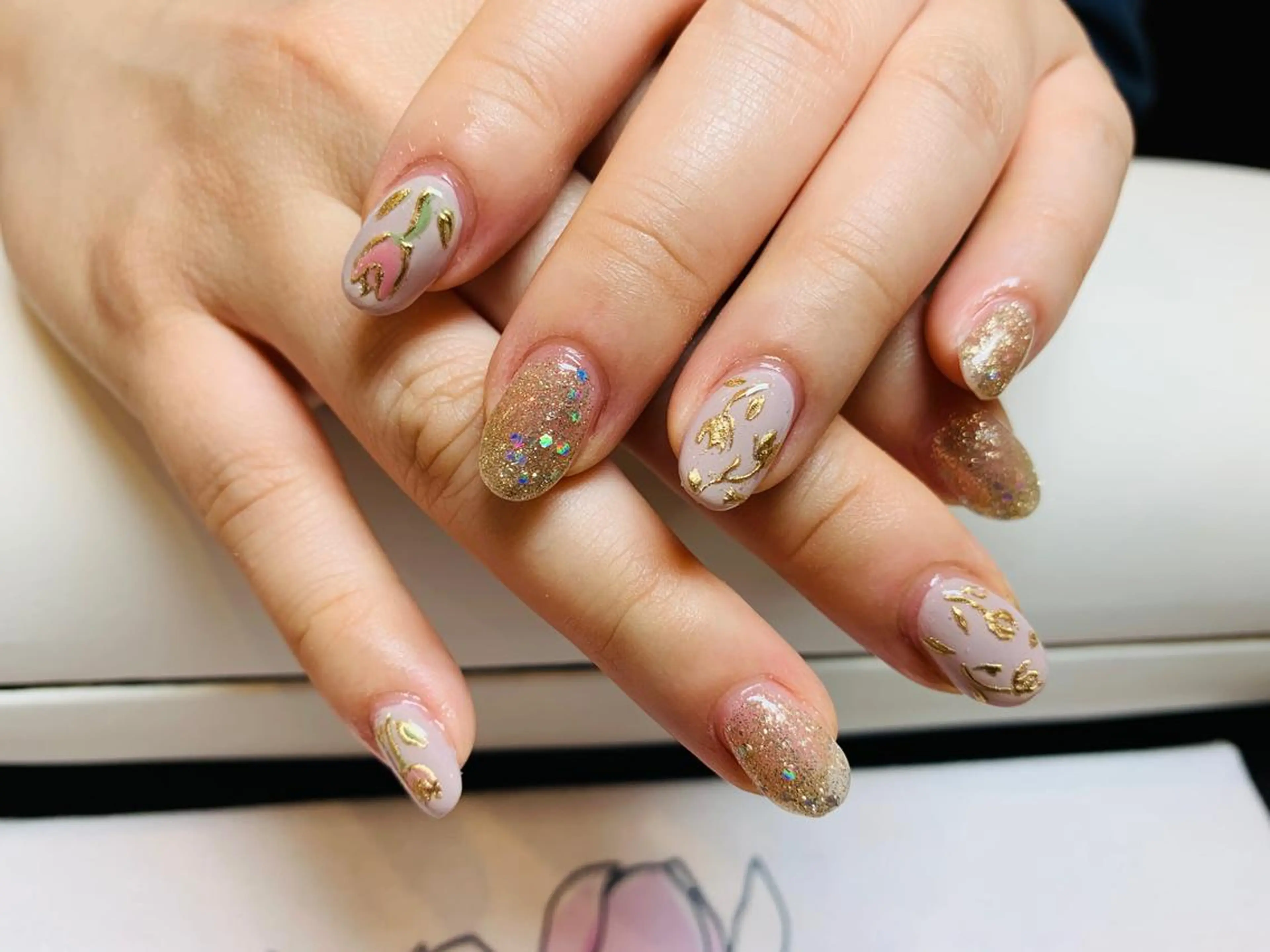 ネイル Ui_Amor (パラジェル)のネイルデザイン