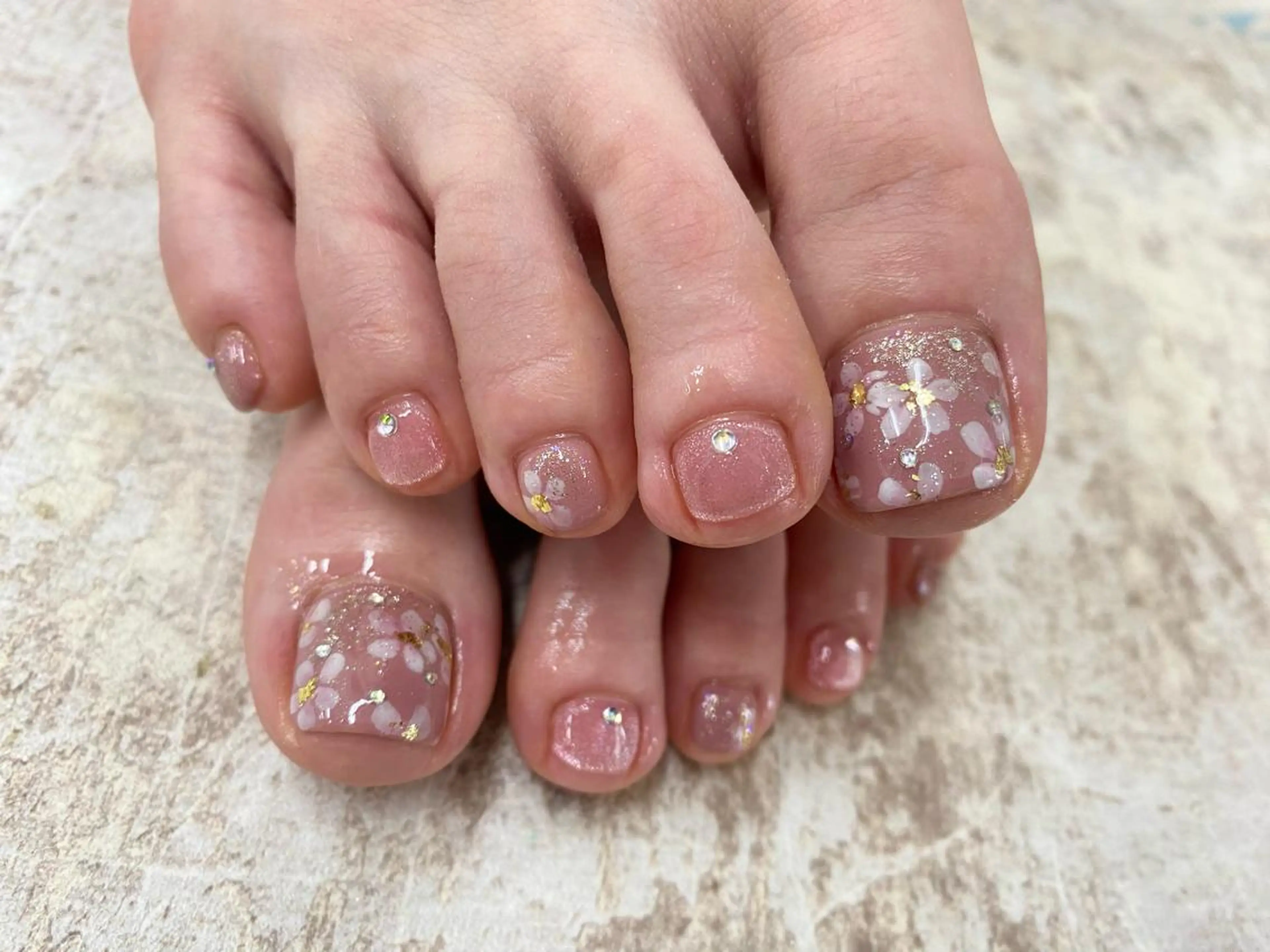 ネイル フットネイル Basic町田本店 EMIRIのネイルデザイン