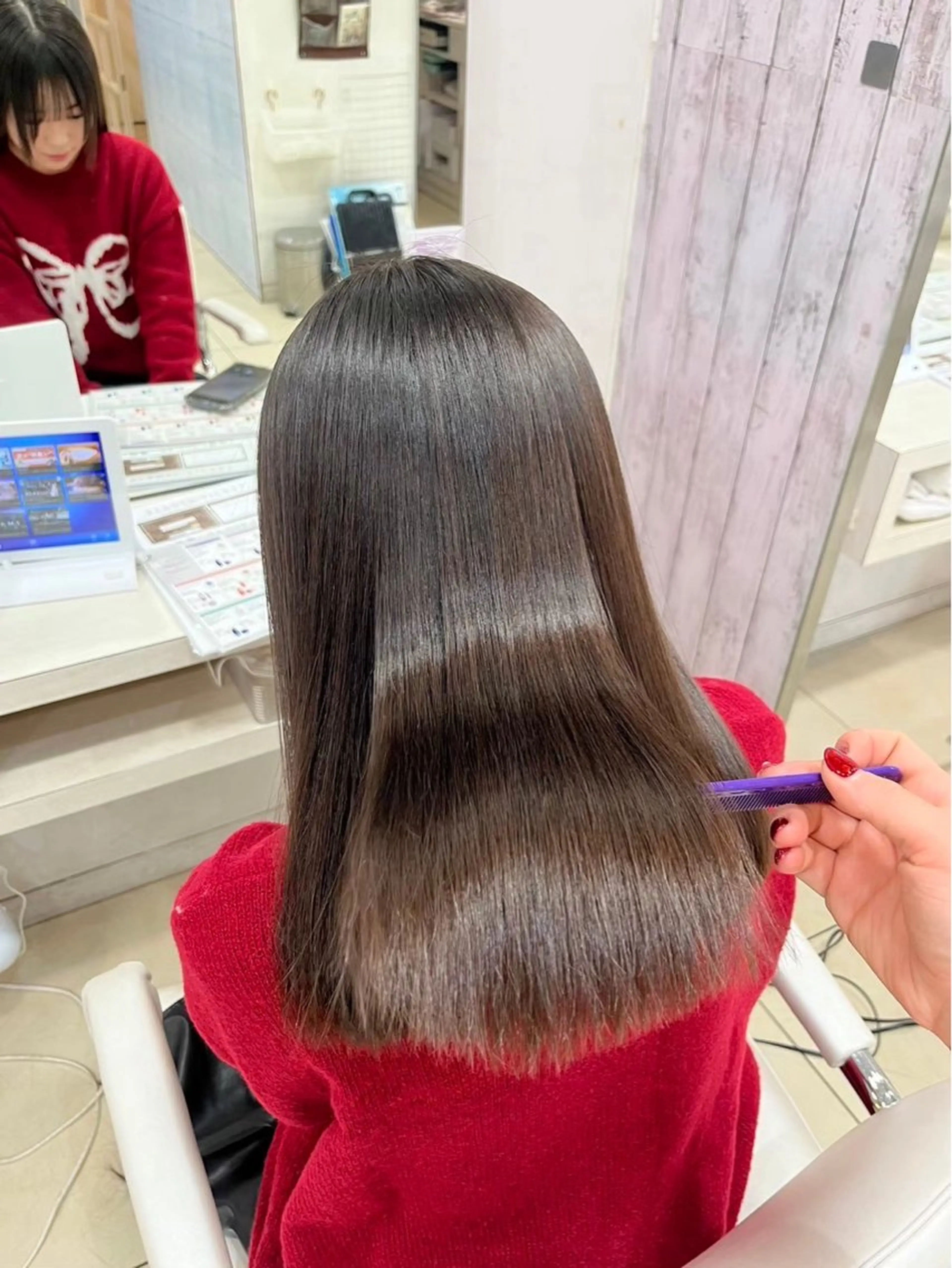 ロング ヘアカラー [髪質改善カラー] 光^._.^の眉毛・アイブロウイメージ