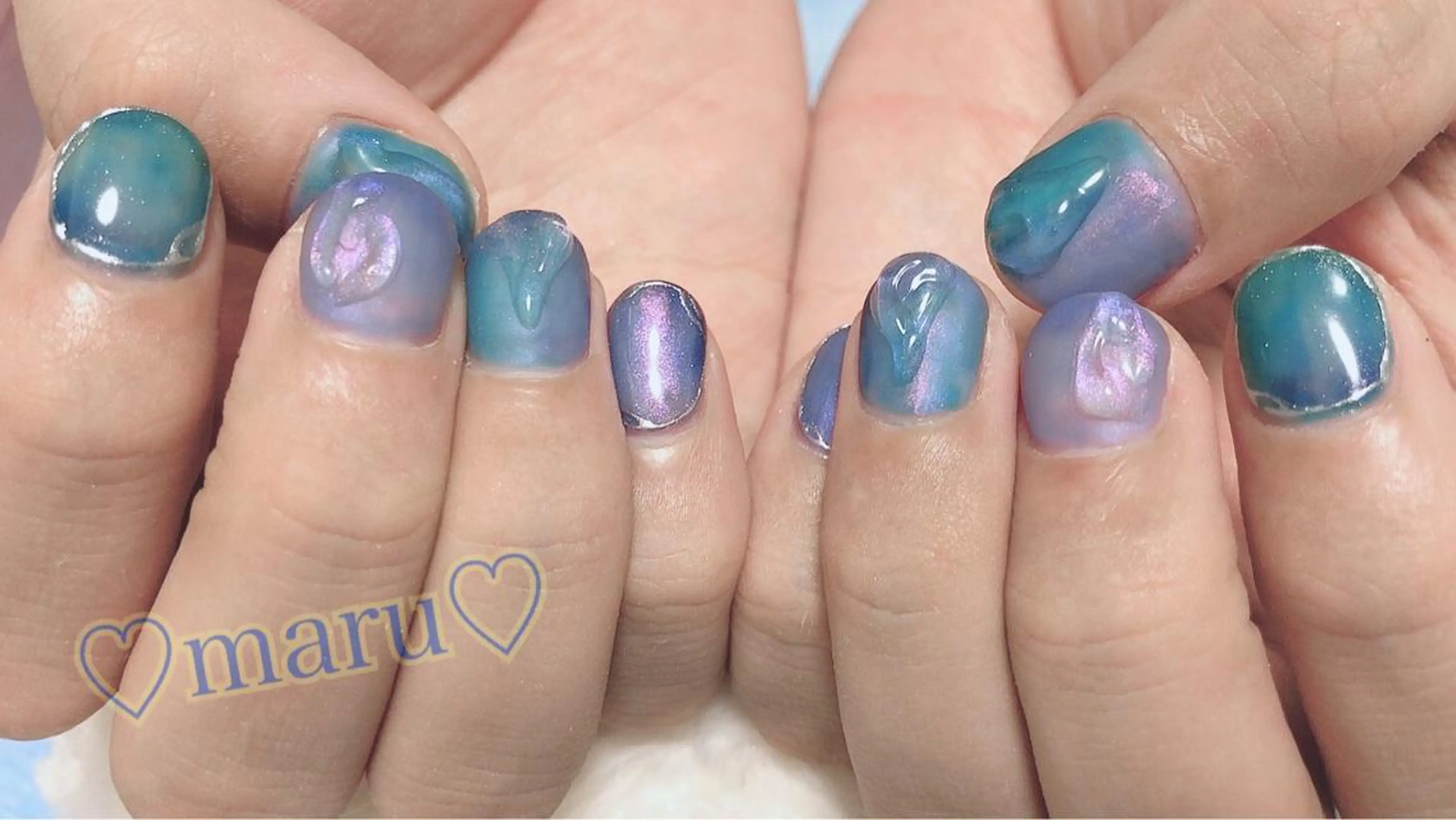 ネイル ハンドネイル フットネイル まるみ ♡のネイルデザイン