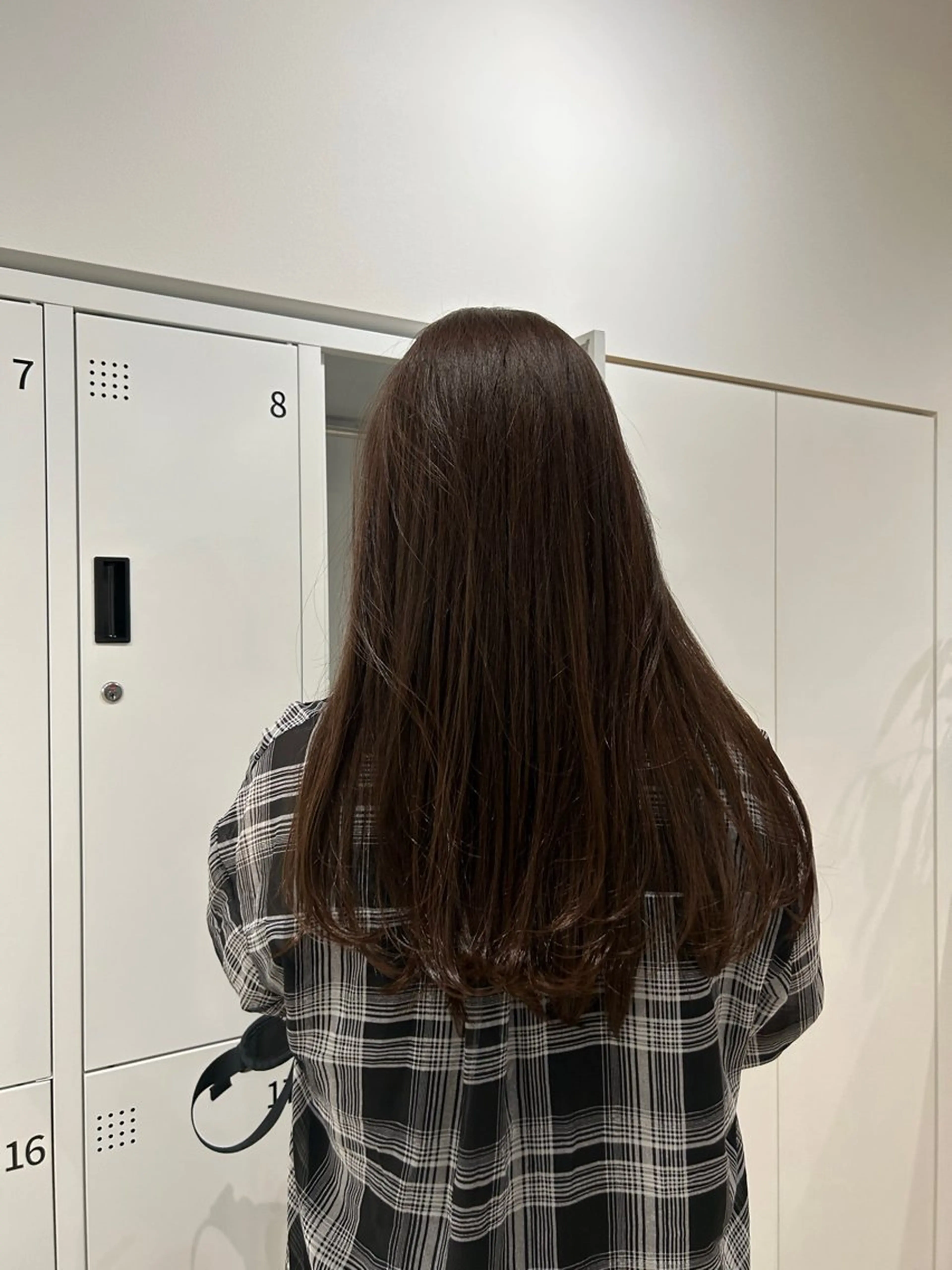 ロング ヘアカラー 小西 瑞穂のヘアスタイル