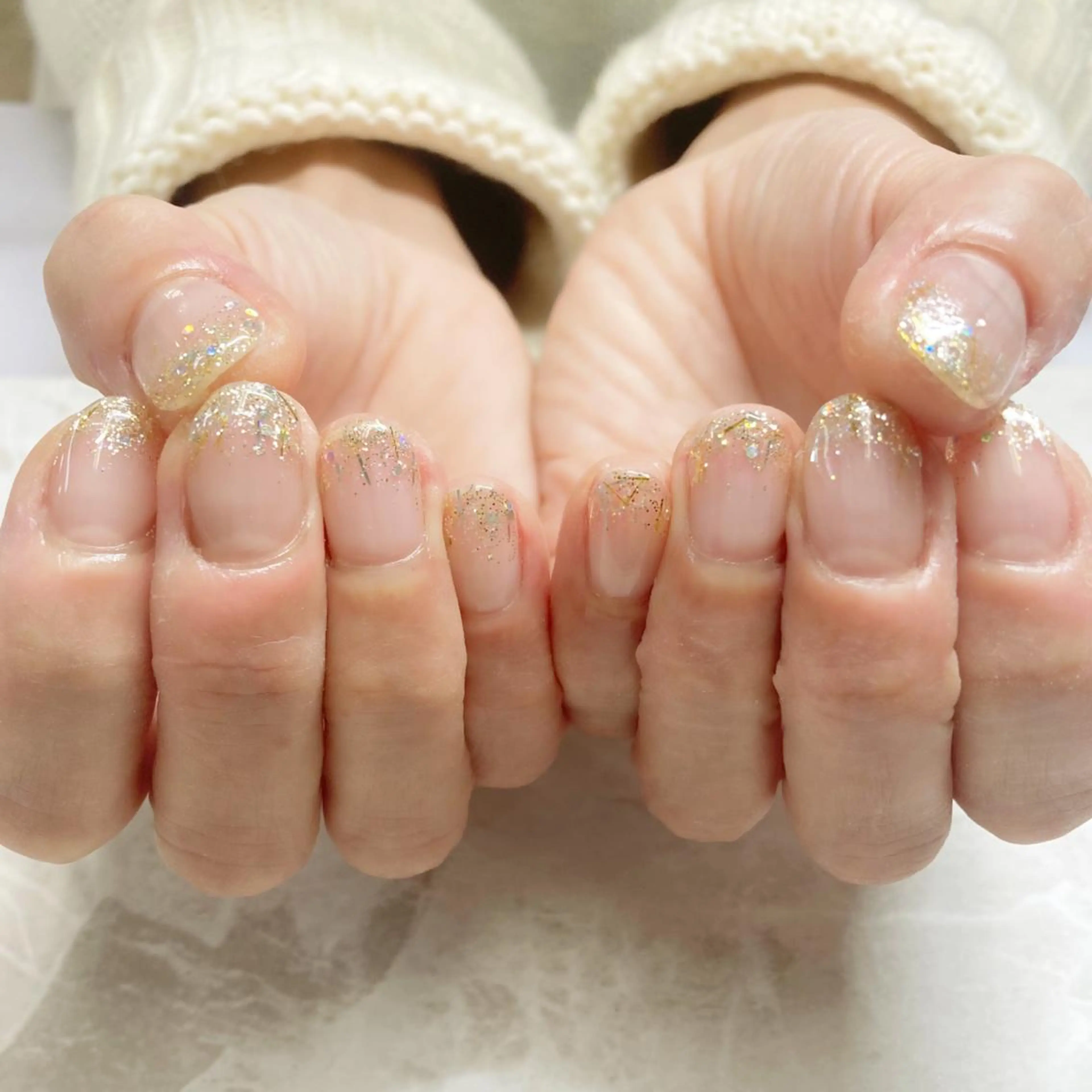 ネイル アートネイル フットネイル グラデーション ラメ(グリッター) ラメグラデーション RicottEYELASH&NAIL所属・下城 葵のエステ・リラクイメージ