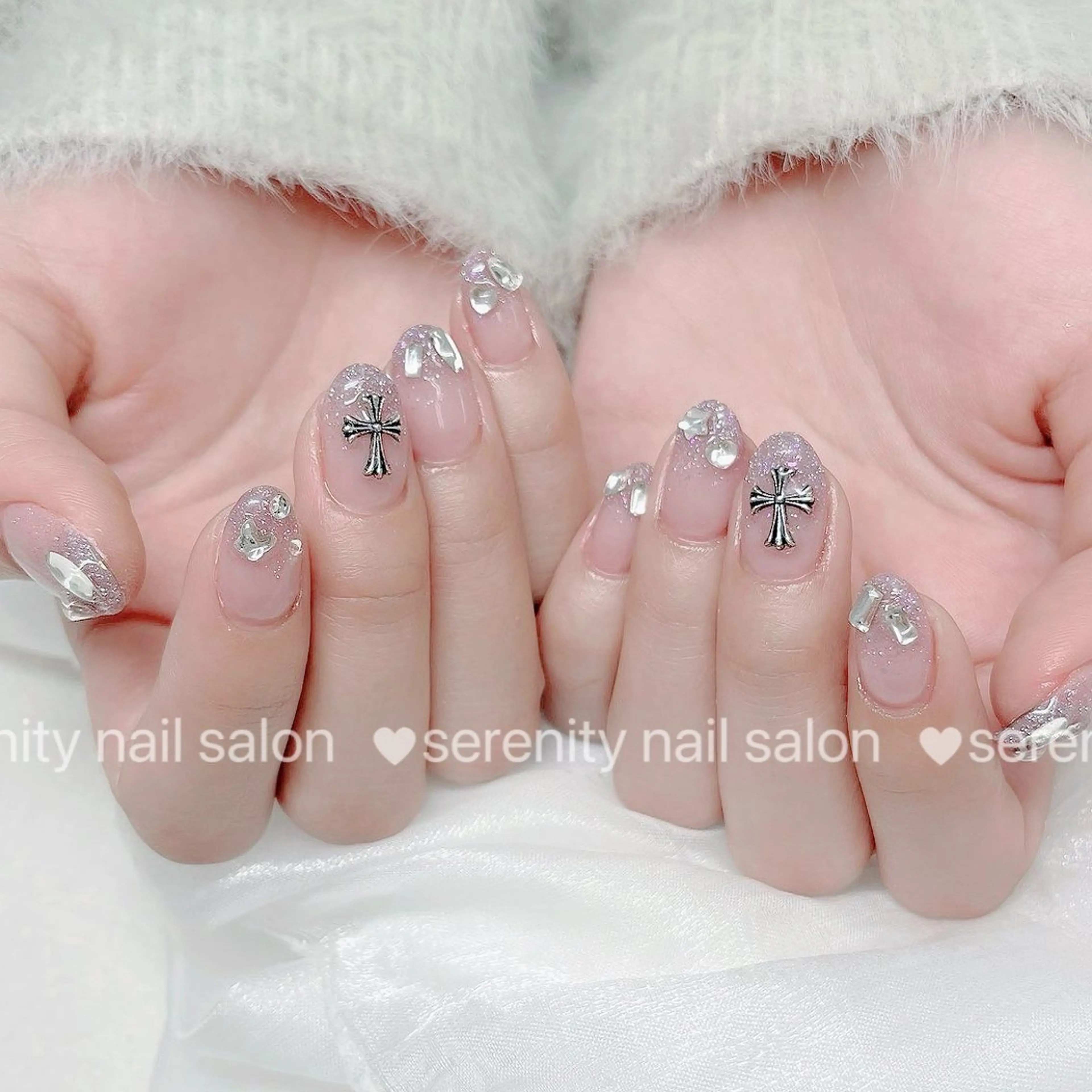 ネイル ハンドネイル ハンドケア ✨Serenity Nail salonのネイルデザイン