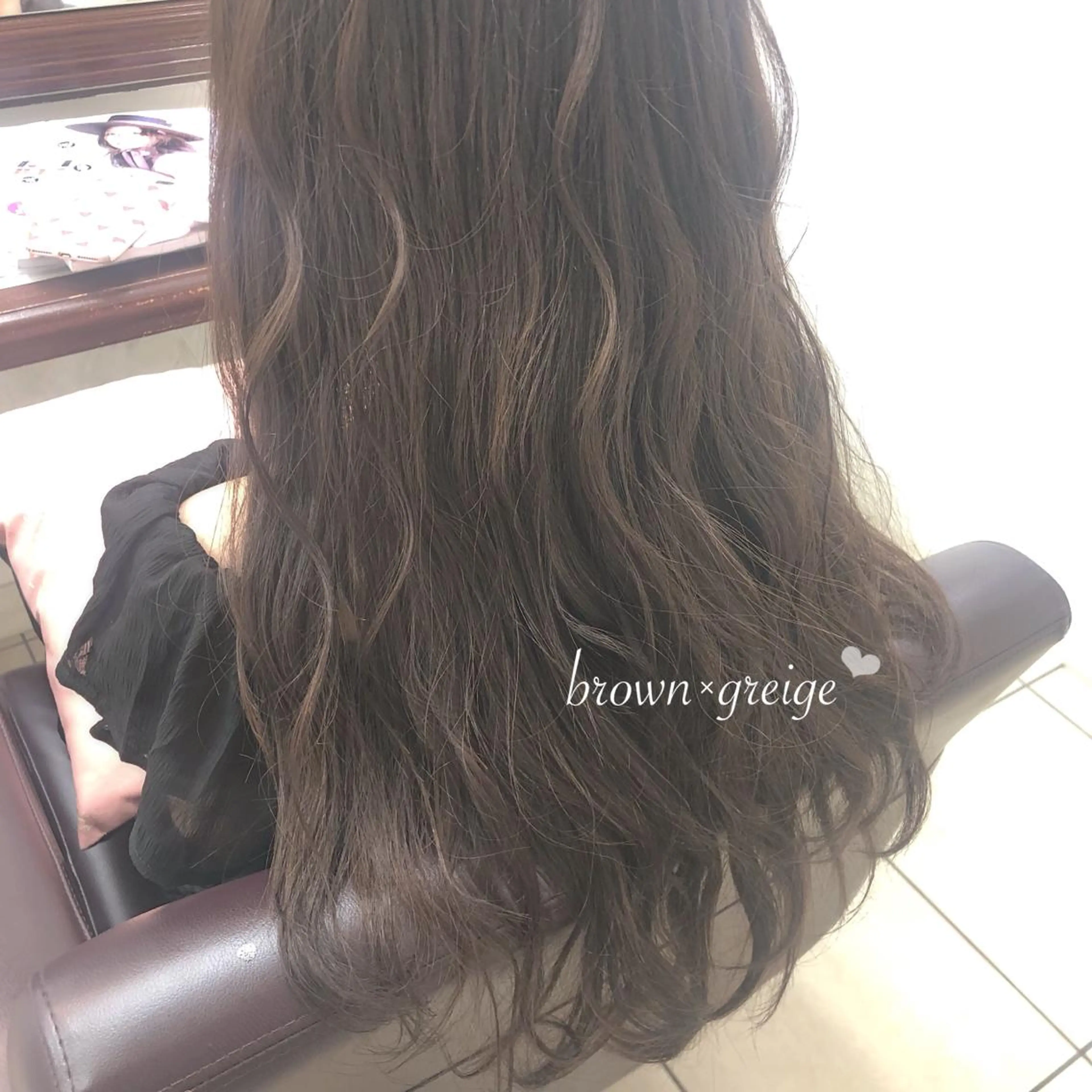 ロング カラー 星野 茉由のヘアスタイル
