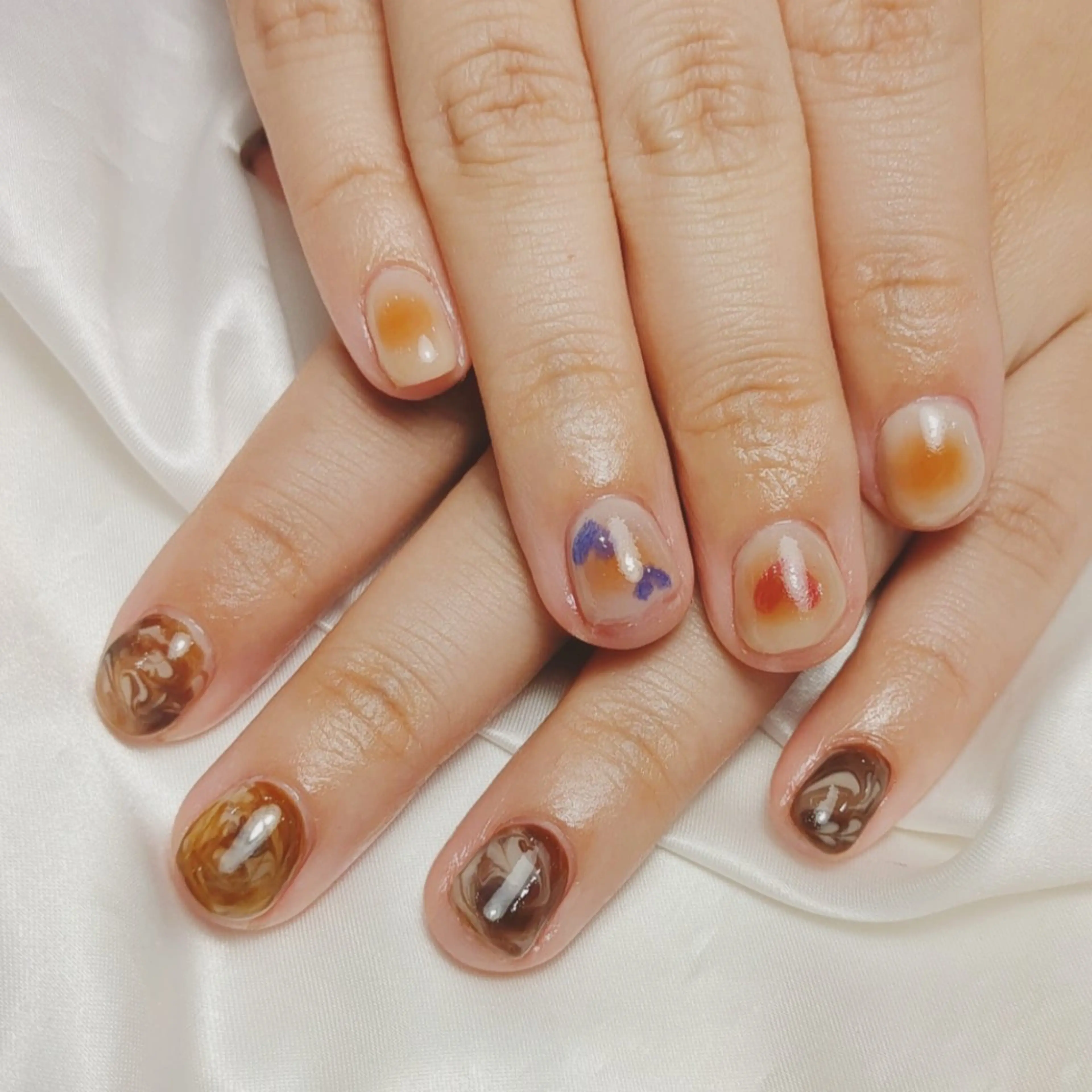 ネイル ブラウン チークネイル 大理石ネイル(マーブル) Ray nail   WAKA️🫧のネイルデザイン