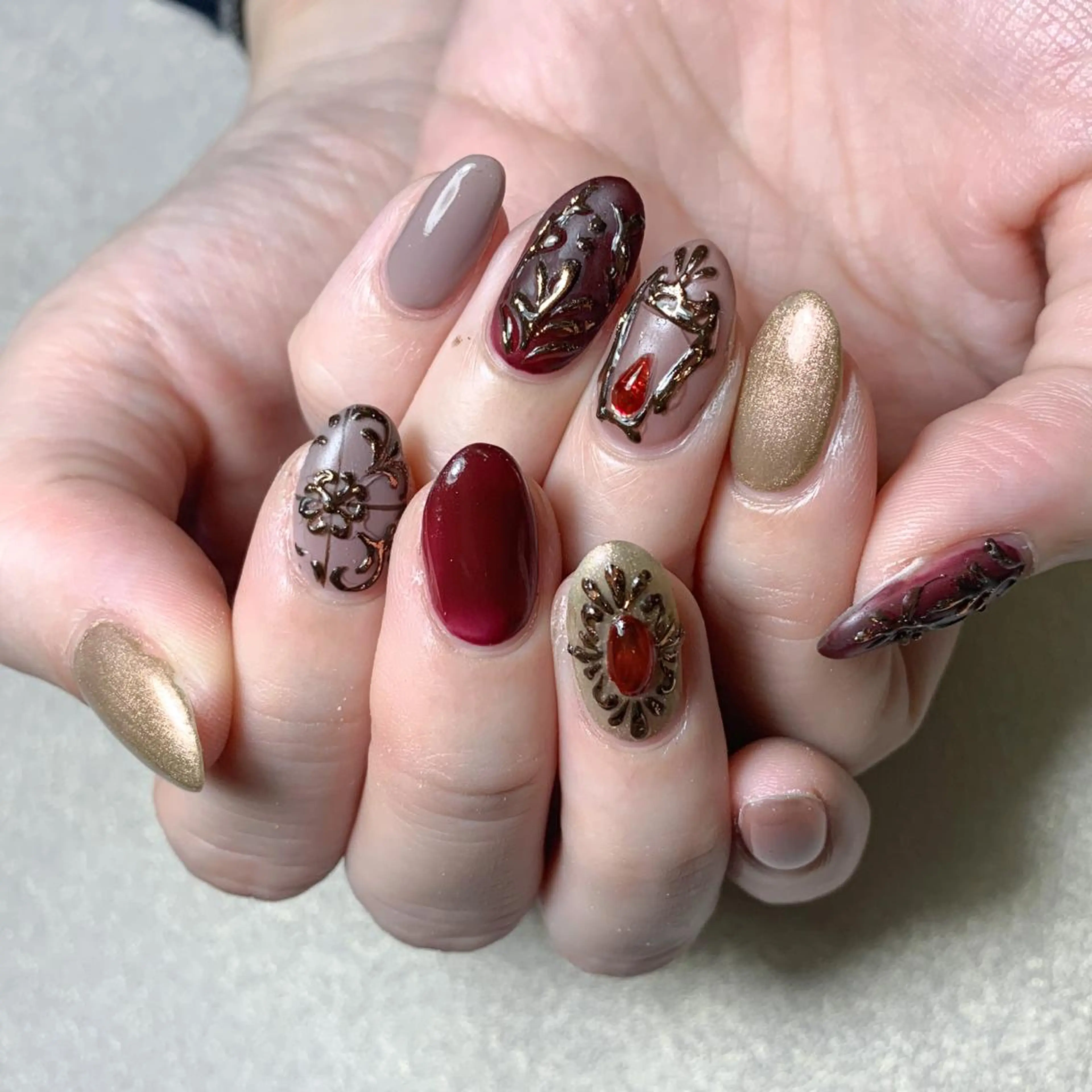 ネイル ハンドネイル atelier　FIORITURA所属・FIORITURA aiのネイルデザイン