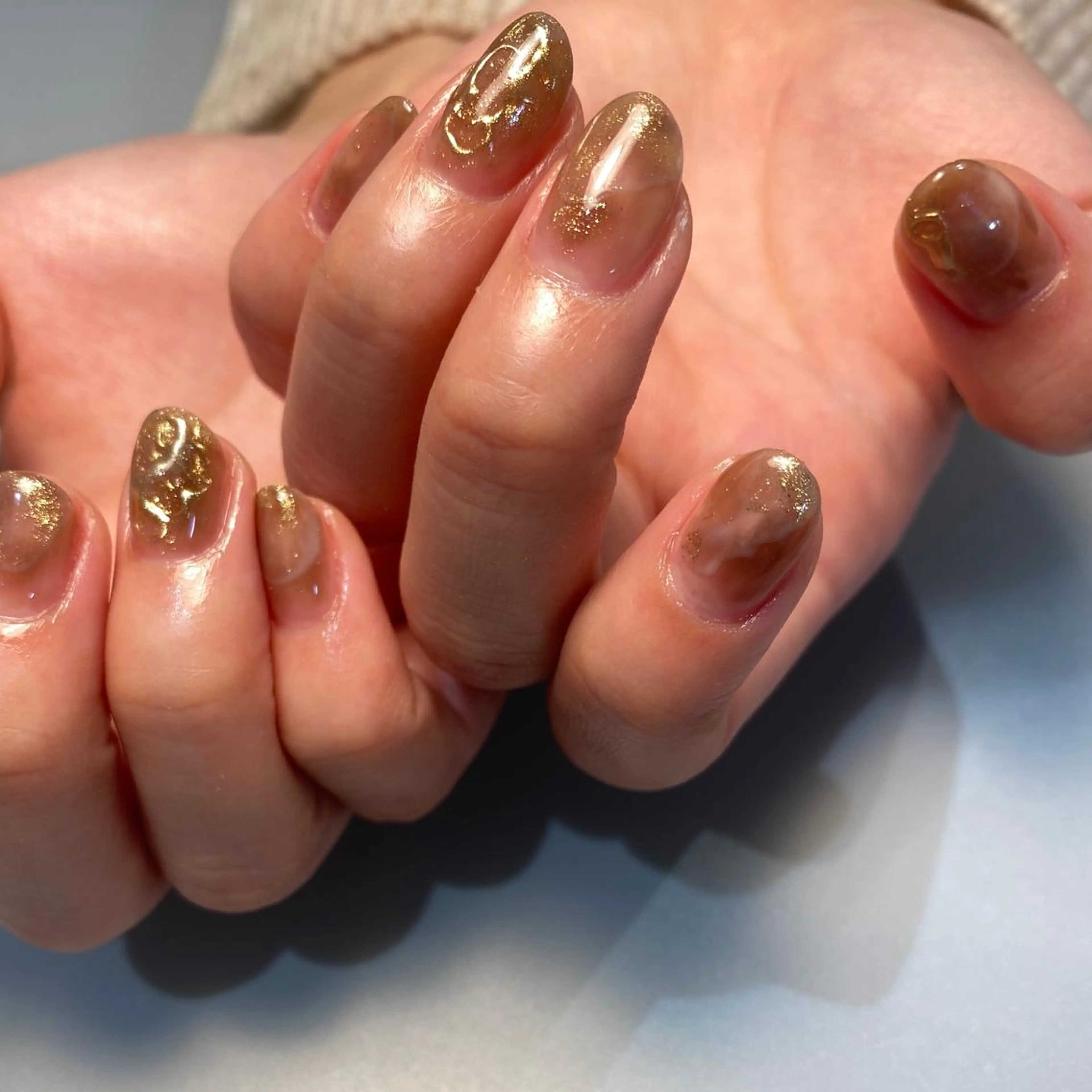 ネイル ハンドネイル NINEnami ニュアンスネイルのネイルデザイン