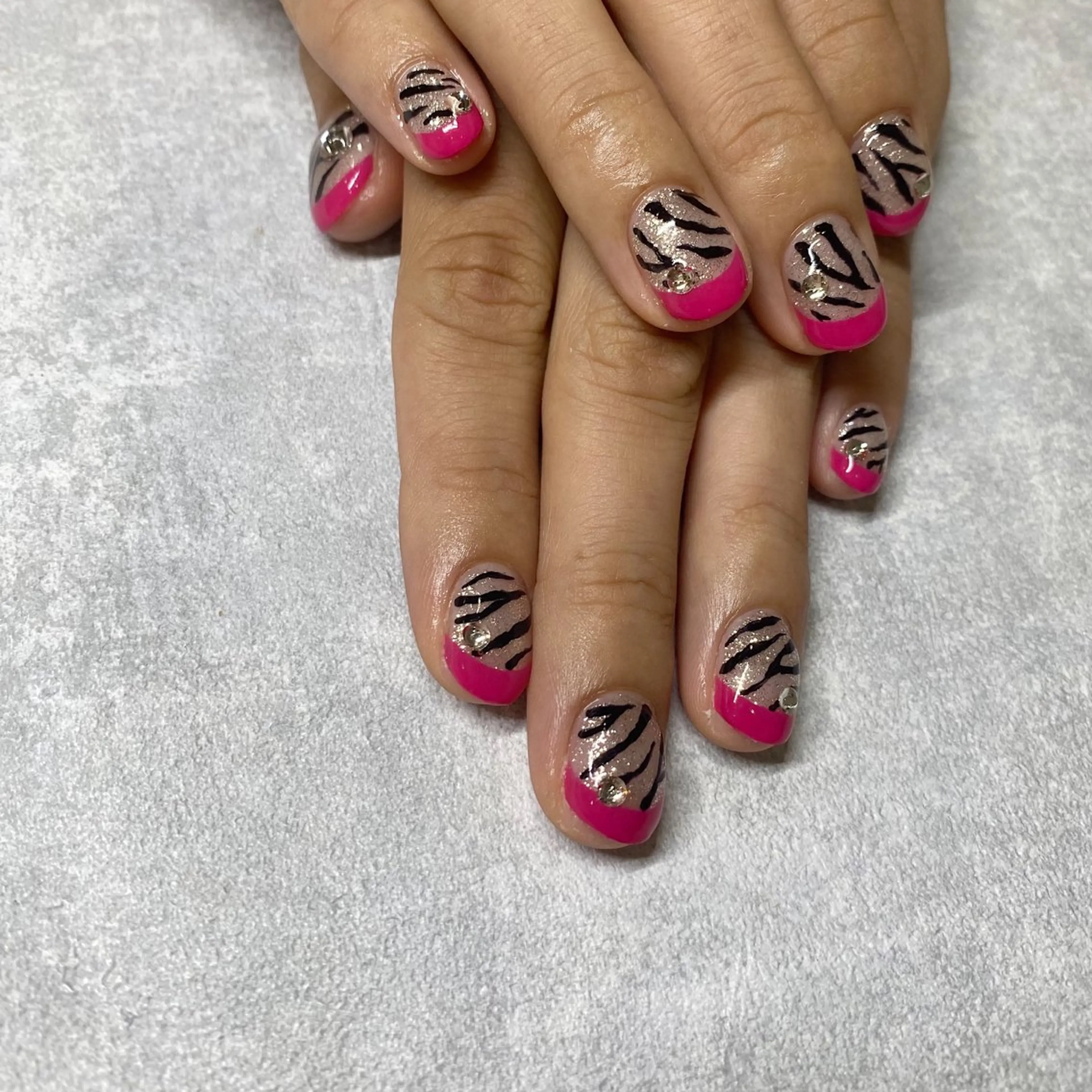 ネイル Zina  nail 浦安所属・Zina nail 浦安店のネイルデザイン