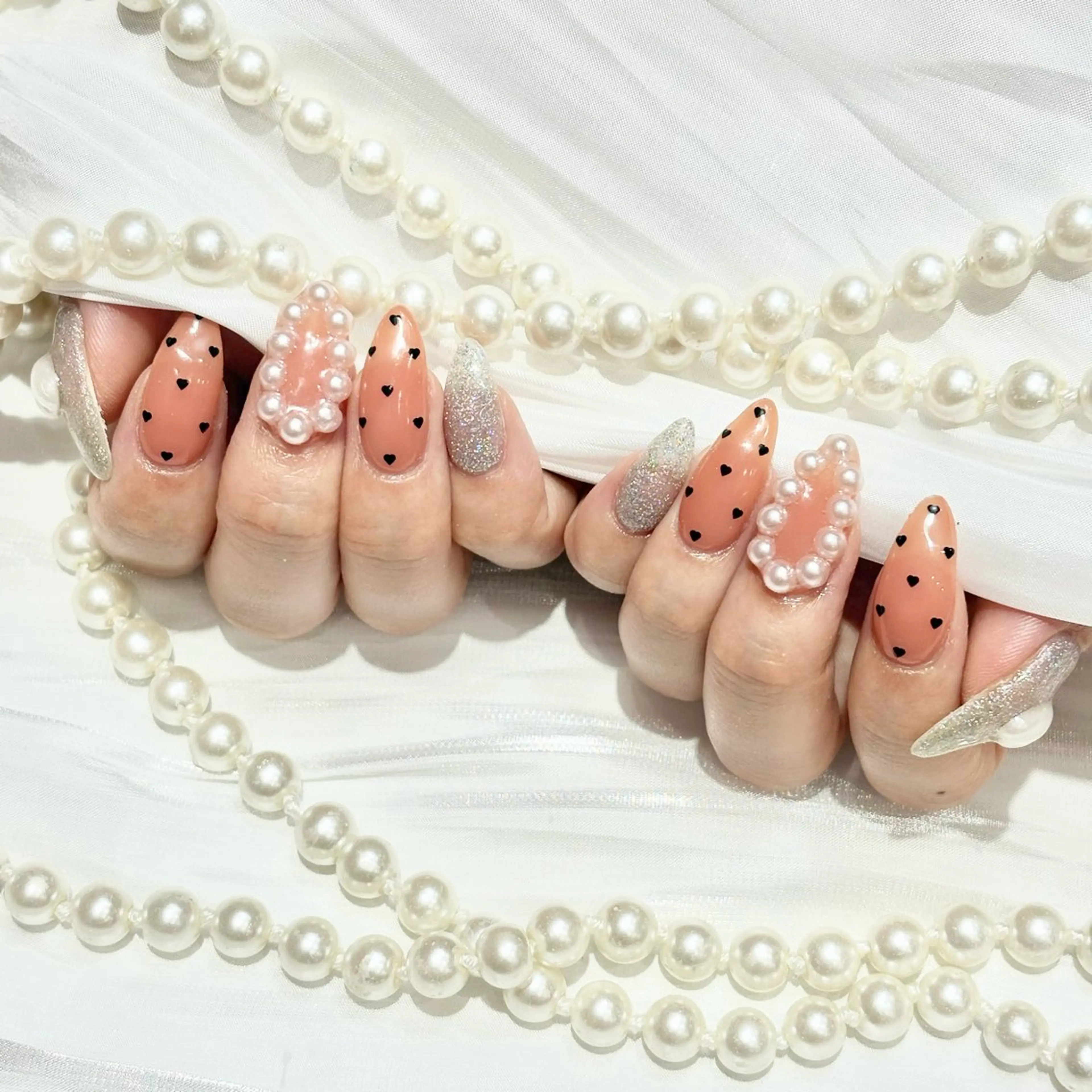 ネイル ハンドネイル WISTERIA sahoのネイルデザイン