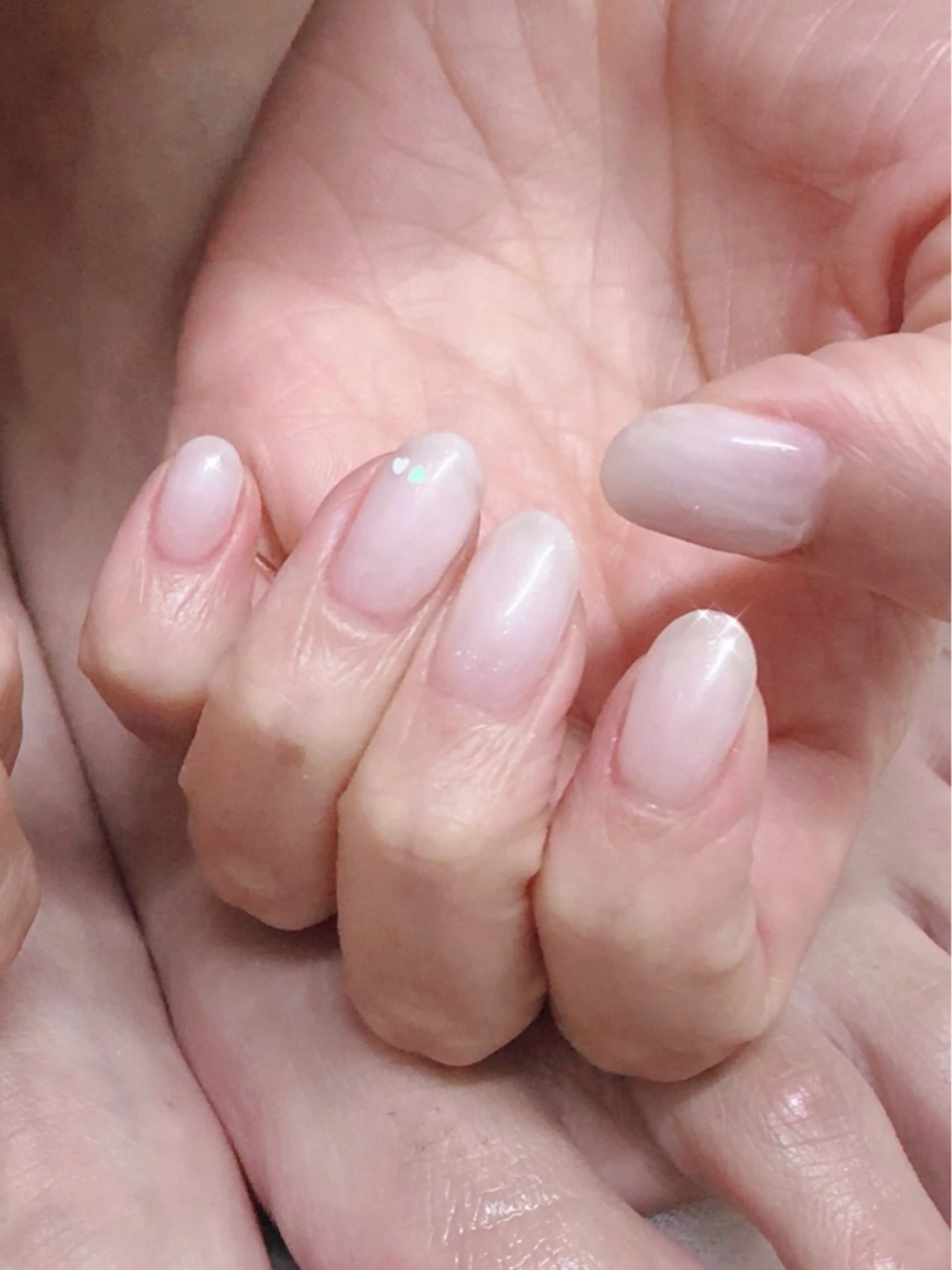 ネイル フットネイル ジェルネイル グラデーション マグネットネイル オフィスネイル ハンドネイル ハンドケア 大門浜松町 ネイルのネイルデザイン