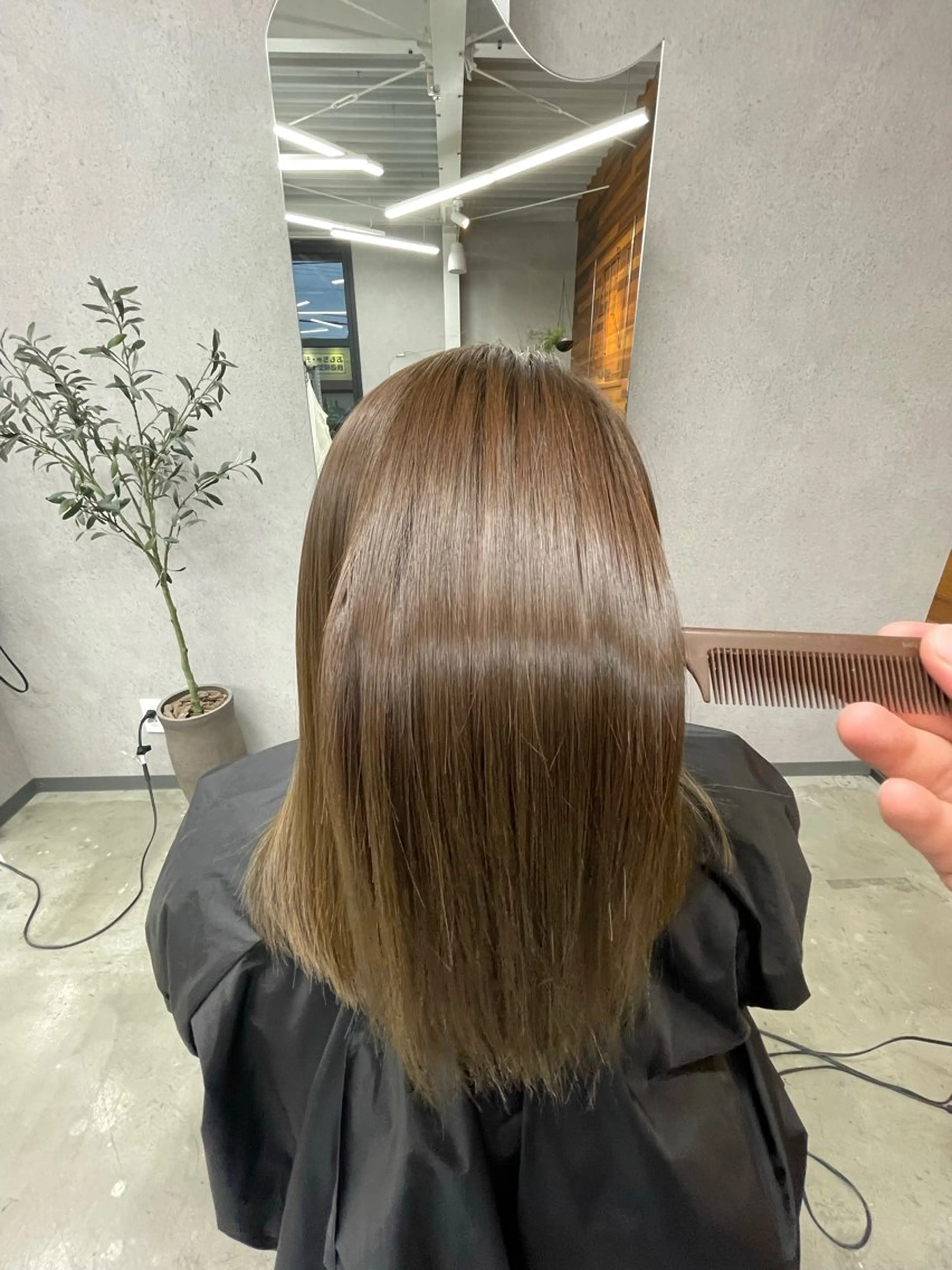 ミディアム 髪質改善 LITA hair所属・鄭 弘志のヘアスタイル