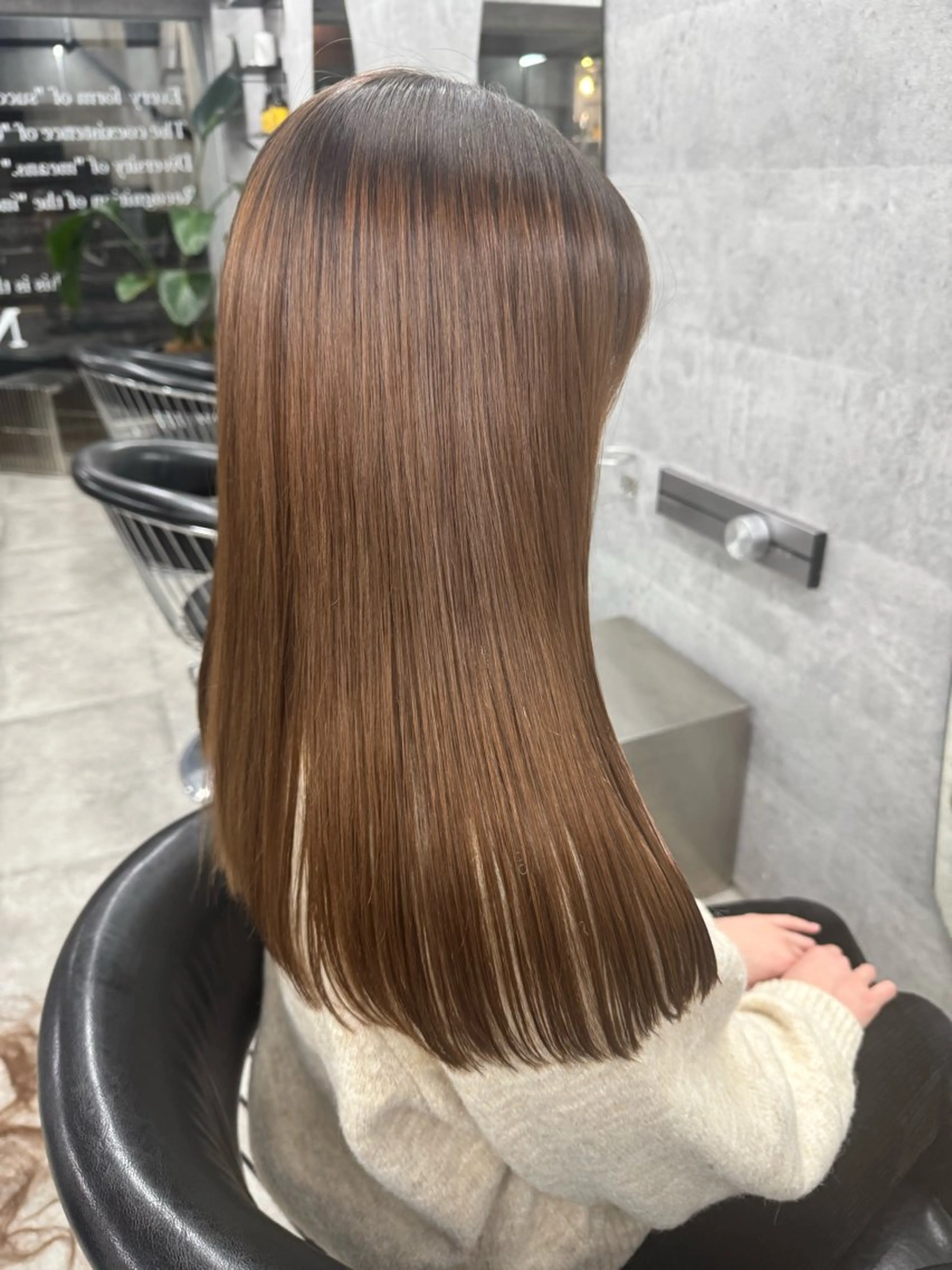 ロング NOOS omotesando所属・あなたのお悩み改善" You"💚❤️💛のヘアスタイル