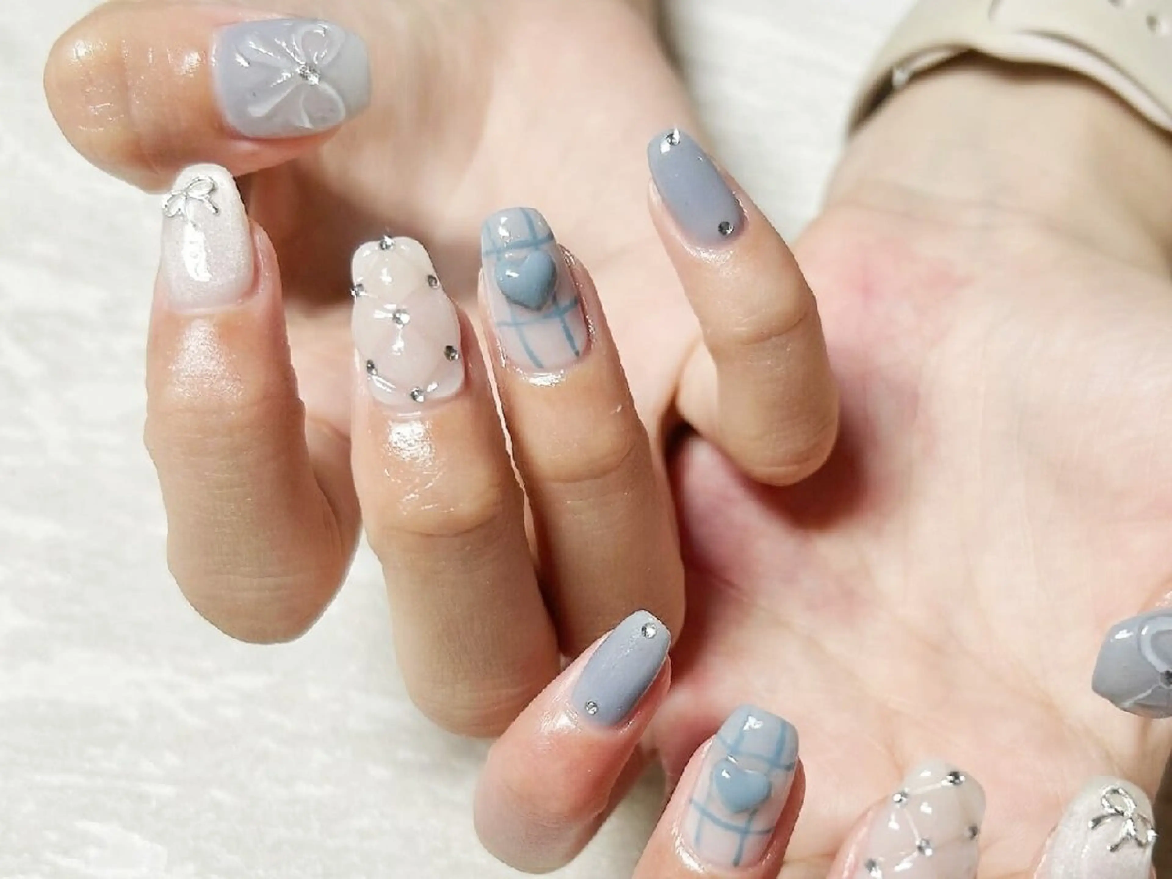 ネイル ハンドネイル JULIE NAILのネイルデザイン