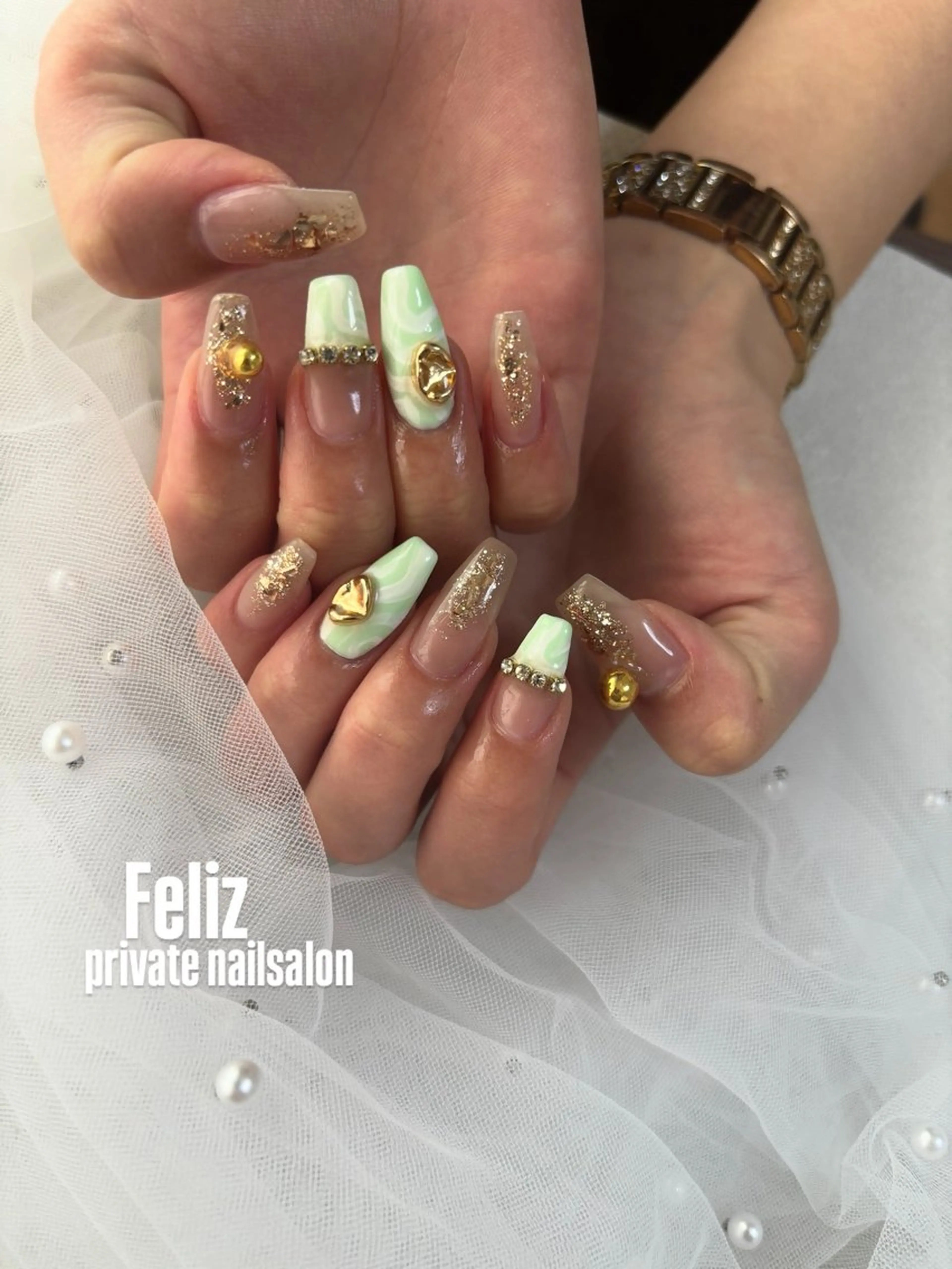 ネイル ハンドネイル ハンドケア Feliz所属・Feliz 楽しいネイルサロンのネイルデザイン