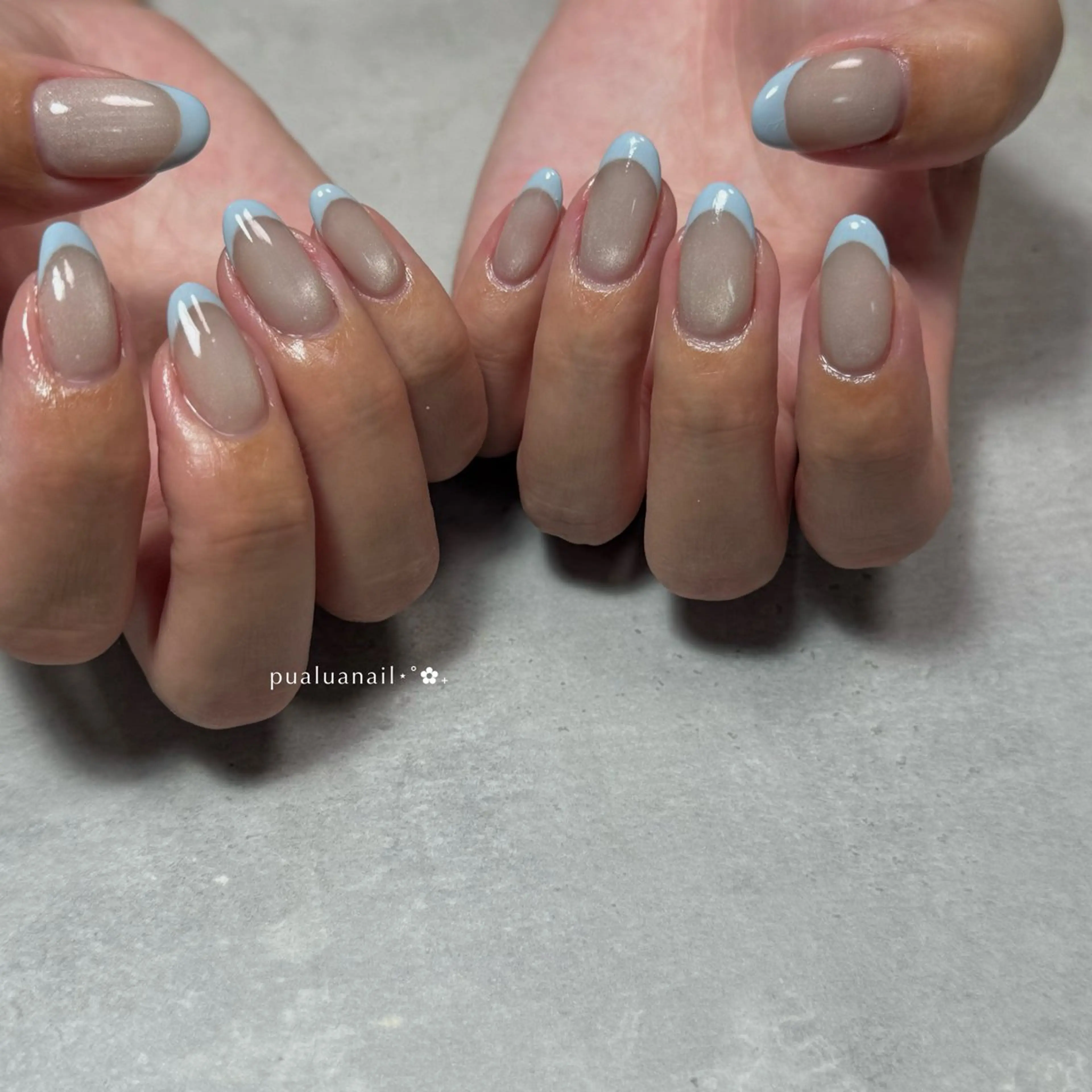 ネイル フレンチネイル マグネットネイル ハンドネイル pualua miharuのネイルデザイン