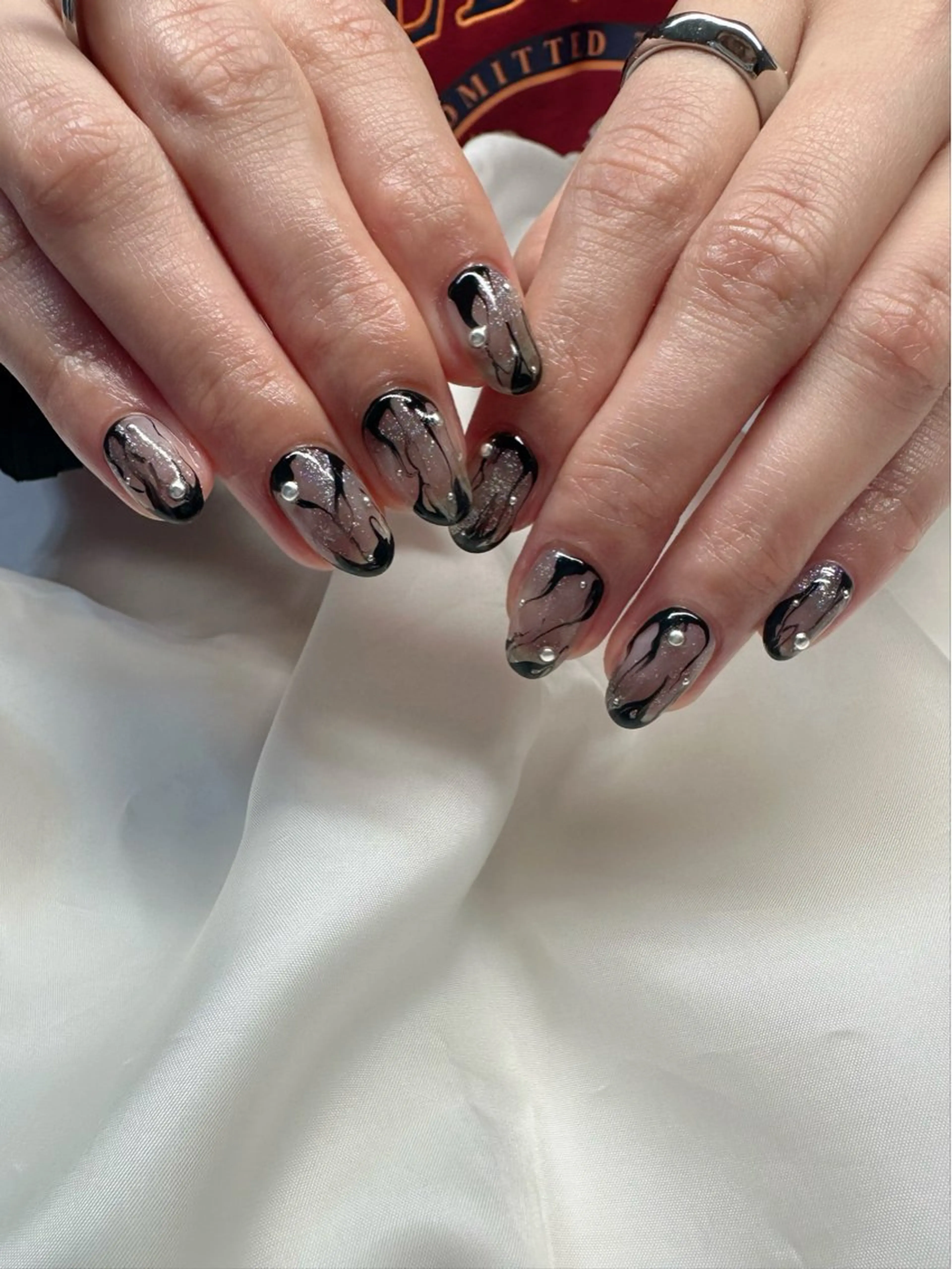 ネイル クリアネイル フレンチネイル 氷ネイル・うるうるネイル 韓国ネイル ラメ(グリッター) 🪞KAPE NAIL 🪞のネイルデザイン