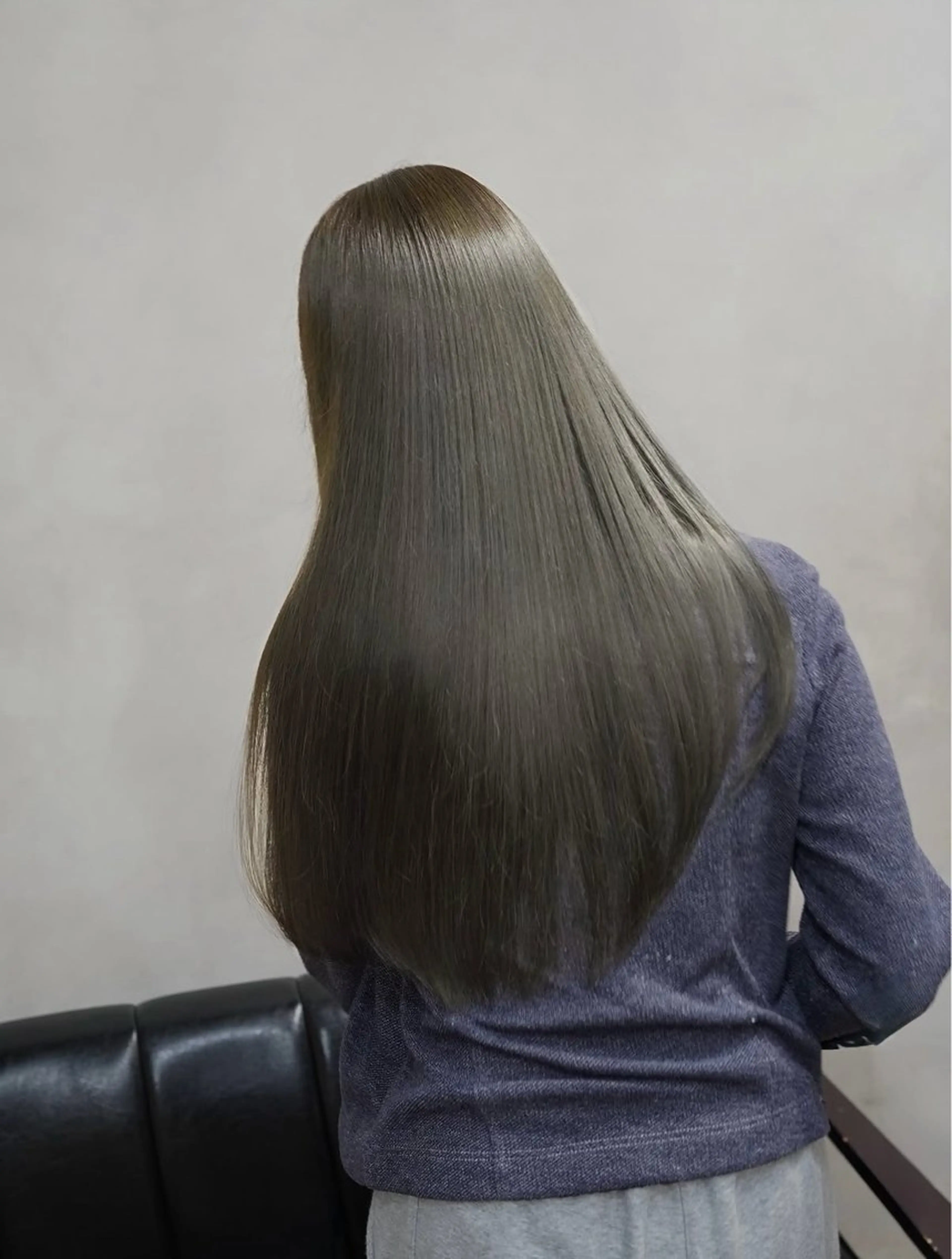 ロング 縮毛矯正 トリートメント 平井 真由のヘアスタイル