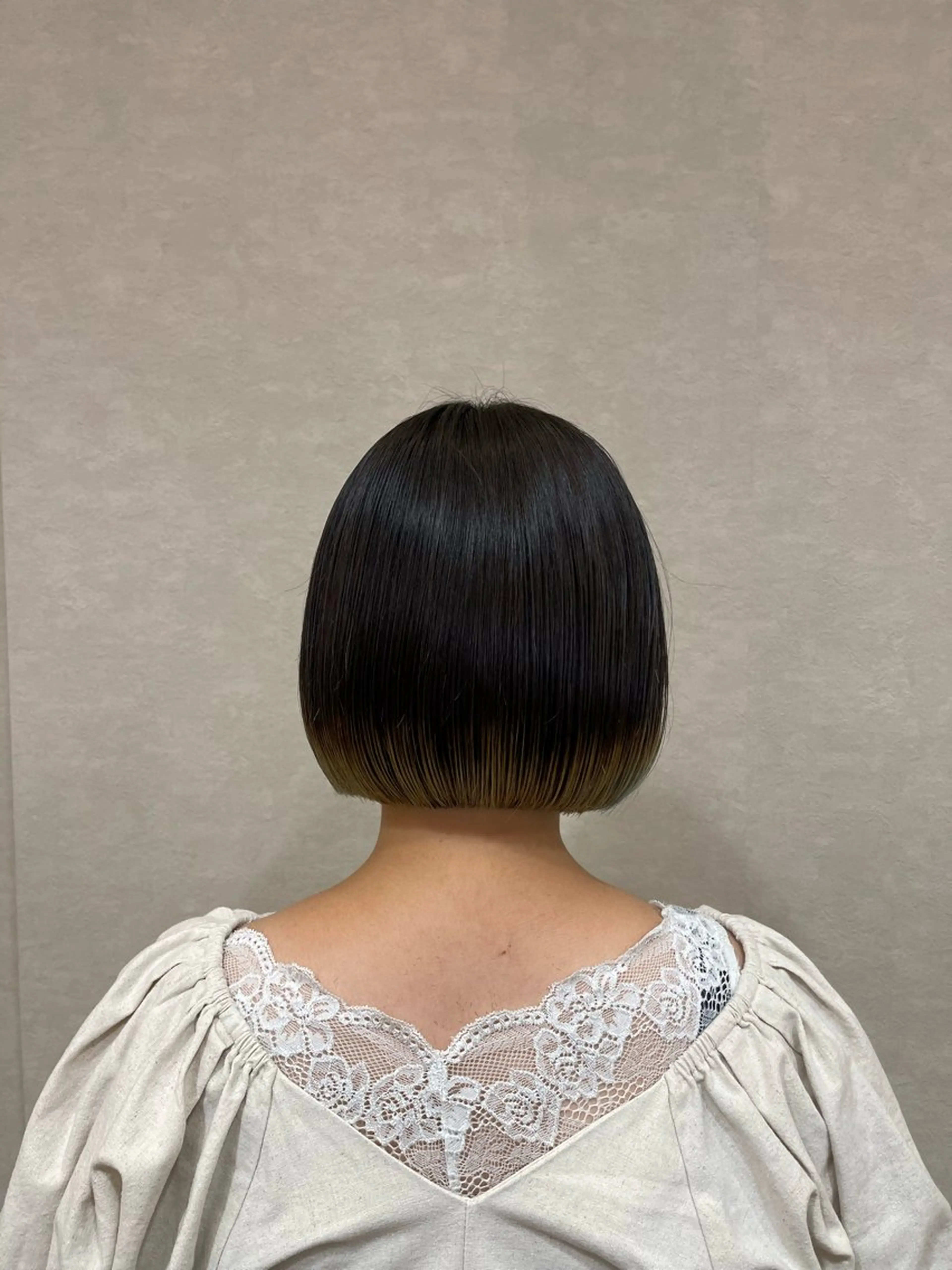 ショート 山口 美咲のヘアスタイル